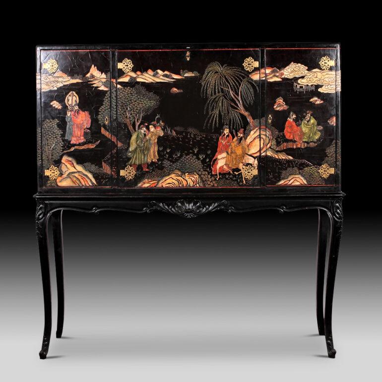French Pair of Large, Early 19th C. Chinoisserie Chests from Paris. C.1820.  For Sale