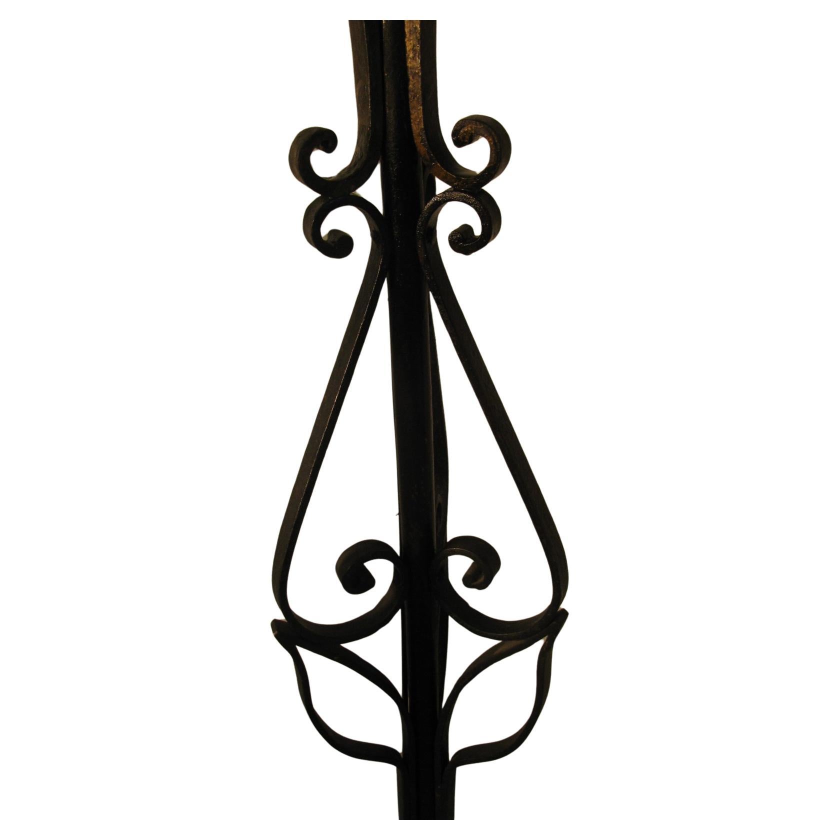 Pair of Large Early 20th Century Hand Wrought Iron Torchieres Floor Lamps In Good Condition In Port Jervis, NY