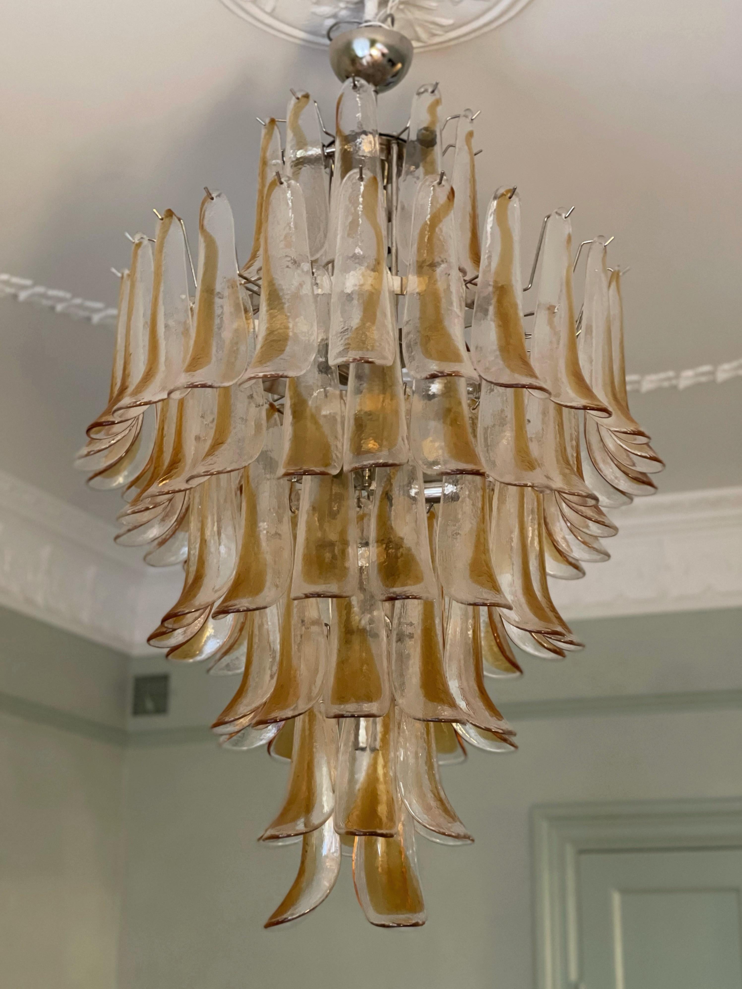 Pair of Large Hugh XL Eclectic Murano Chandeliers Amber Flamingo style For Sale 2
