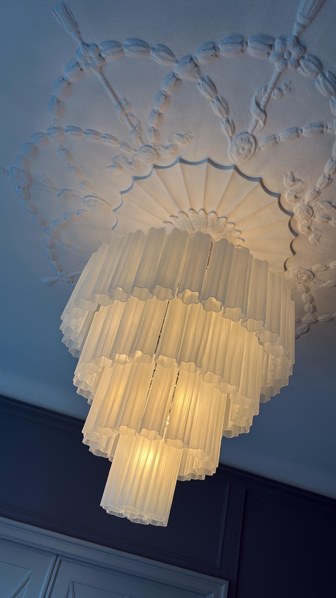 Pair of Large Eclectic White Statement Murano Chandeliers Tronchi Venini style. For Sale 2