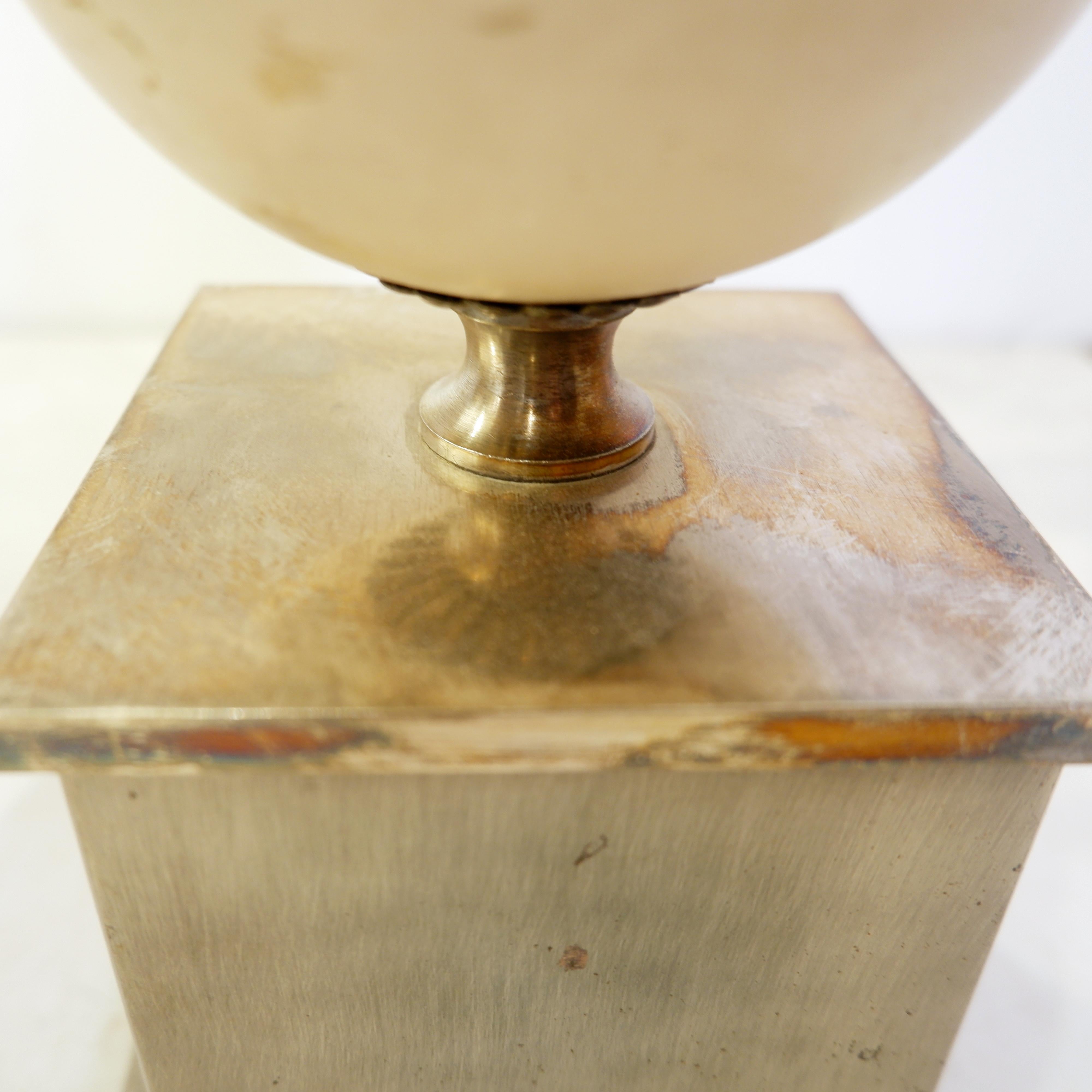 Français Paire de grandes lampes à œuf dans le style de la Maison Charles - 1970 en vente