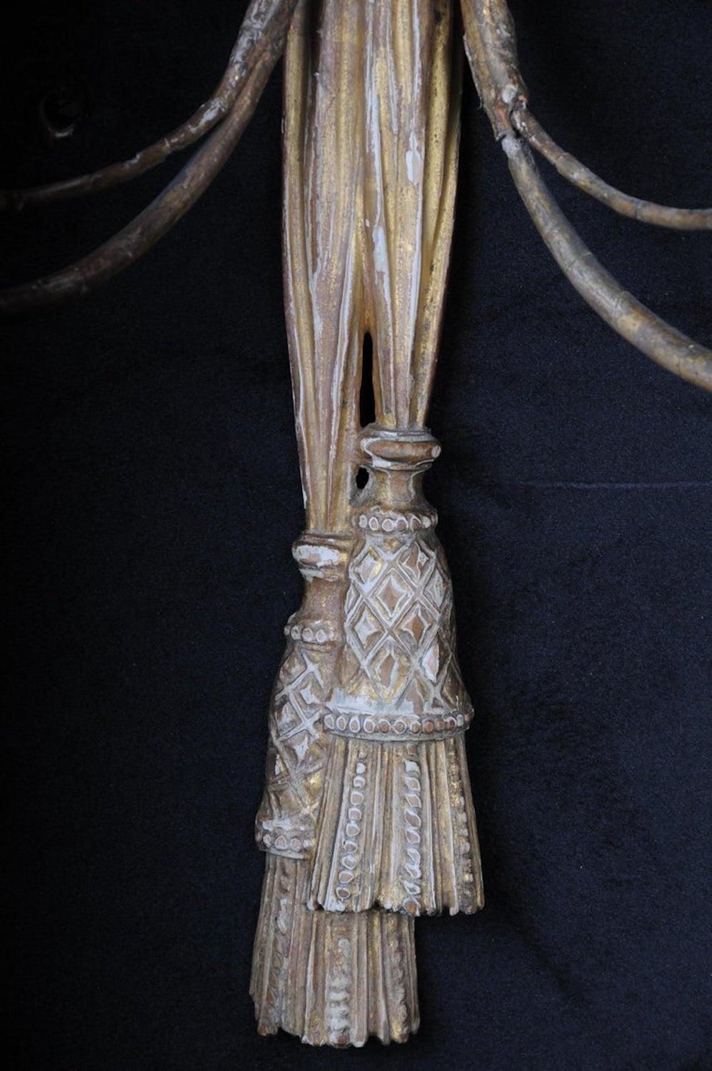 Pair of Large Empire Appliqués / Sconces circa 1800, Gilded Linden Wood For Sale 7