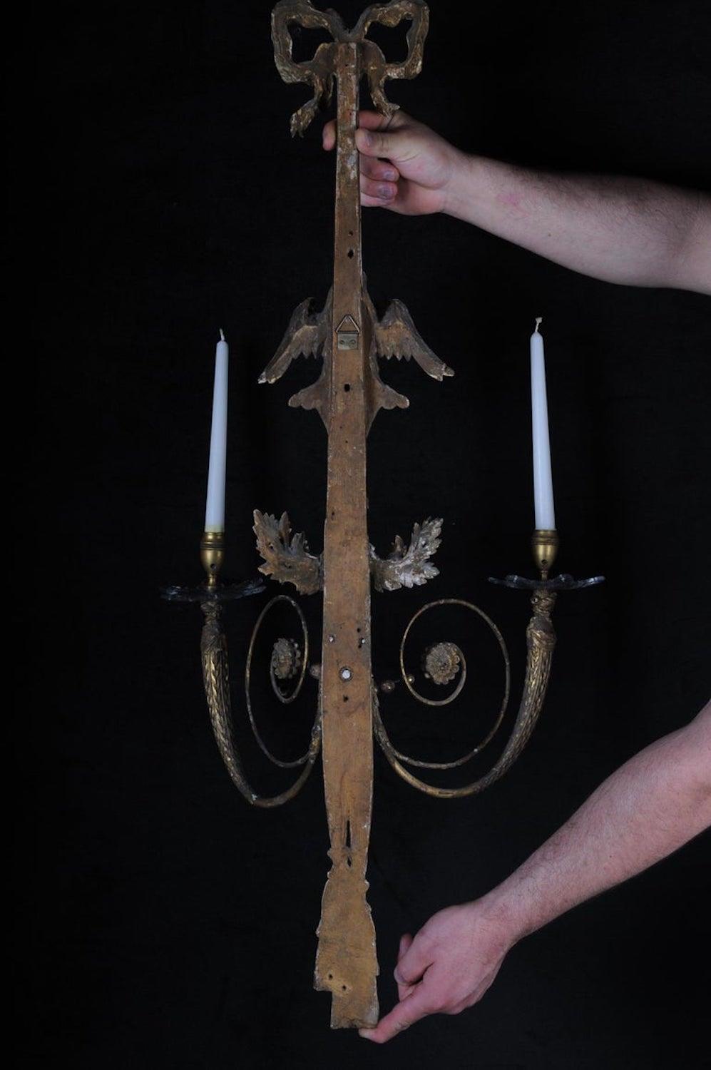 Pair of Large Empire Appliqués / Sconces circa 1800, Gilded Linden Wood For Sale 13