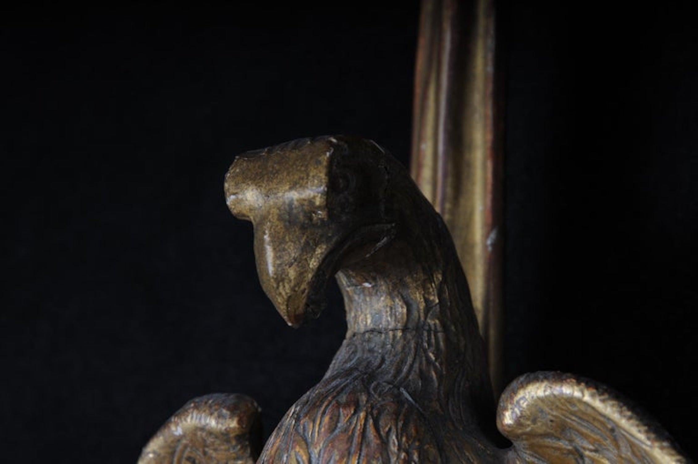 Pair of Large Empire Appliqués / Sconces circa 1800, Gilded Linden Wood For Sale 1