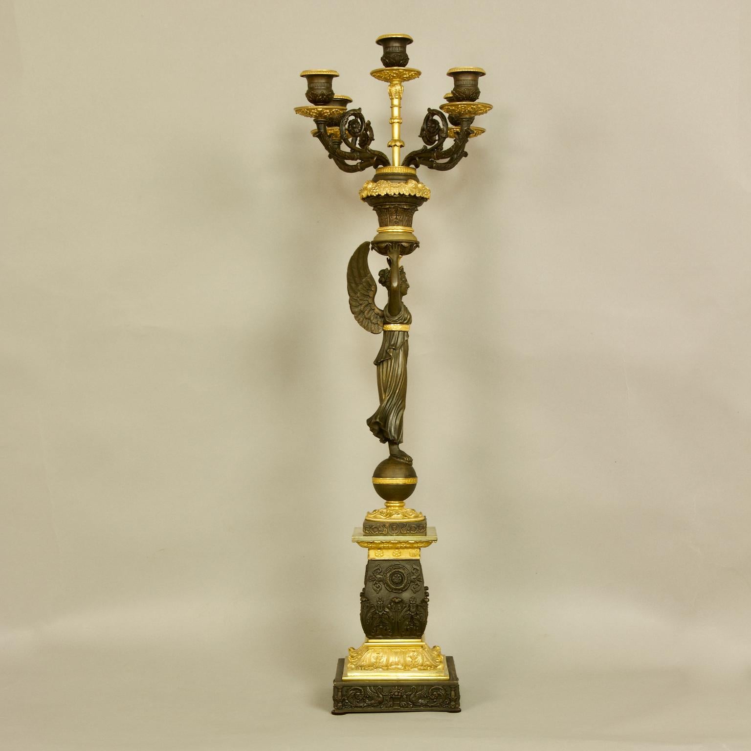 Early 19th Century Pair of 19th Century Empire Gilt Bronze and Patinated Bronze Victory Candelabras For Sale