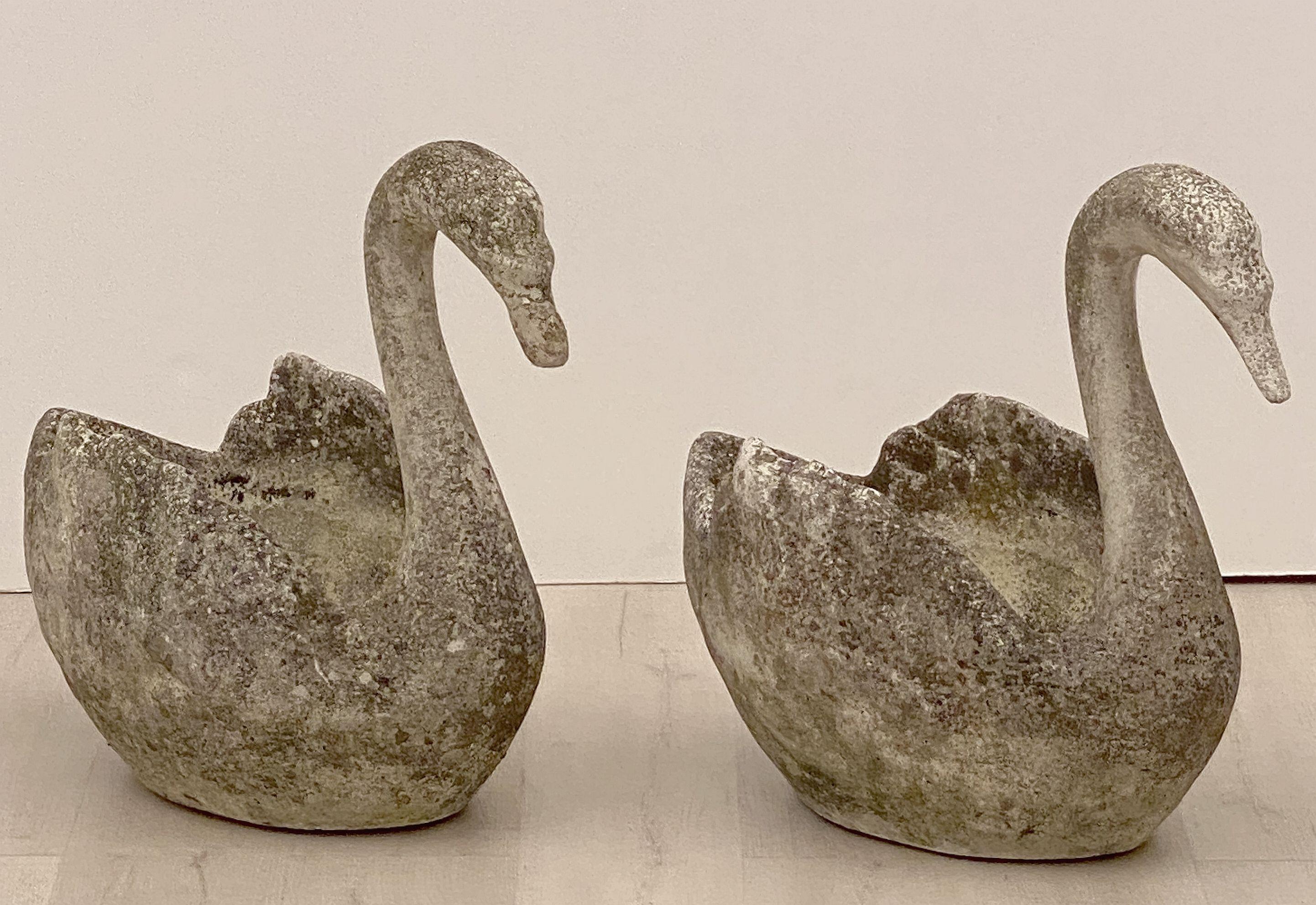 Large English Garden Stone Swan Planters - 'Priced Individually' In Good Condition In Austin, TX