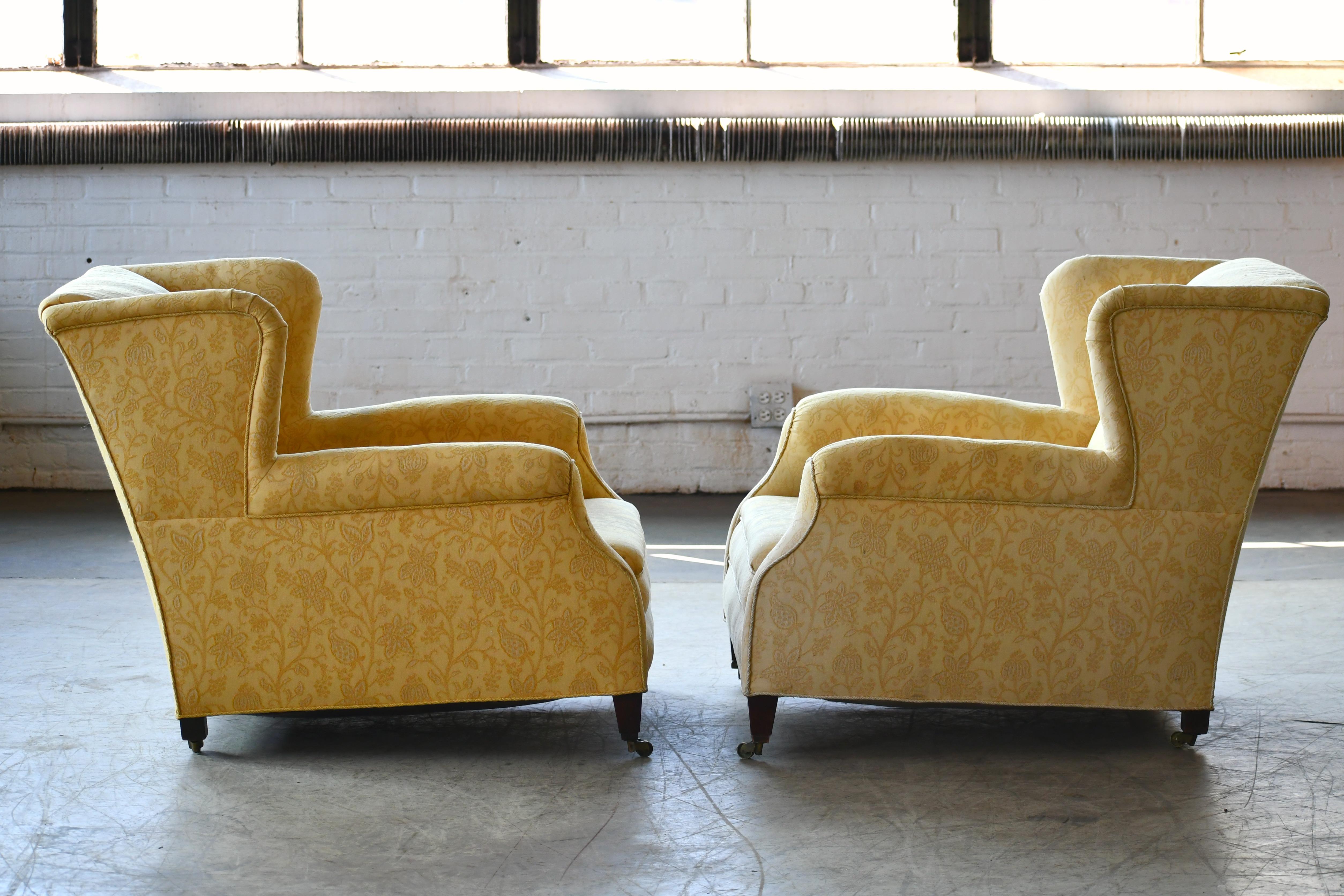 Pair of Large English-Style Over-Sized Club Chairs, Denmark, 20th Century 4