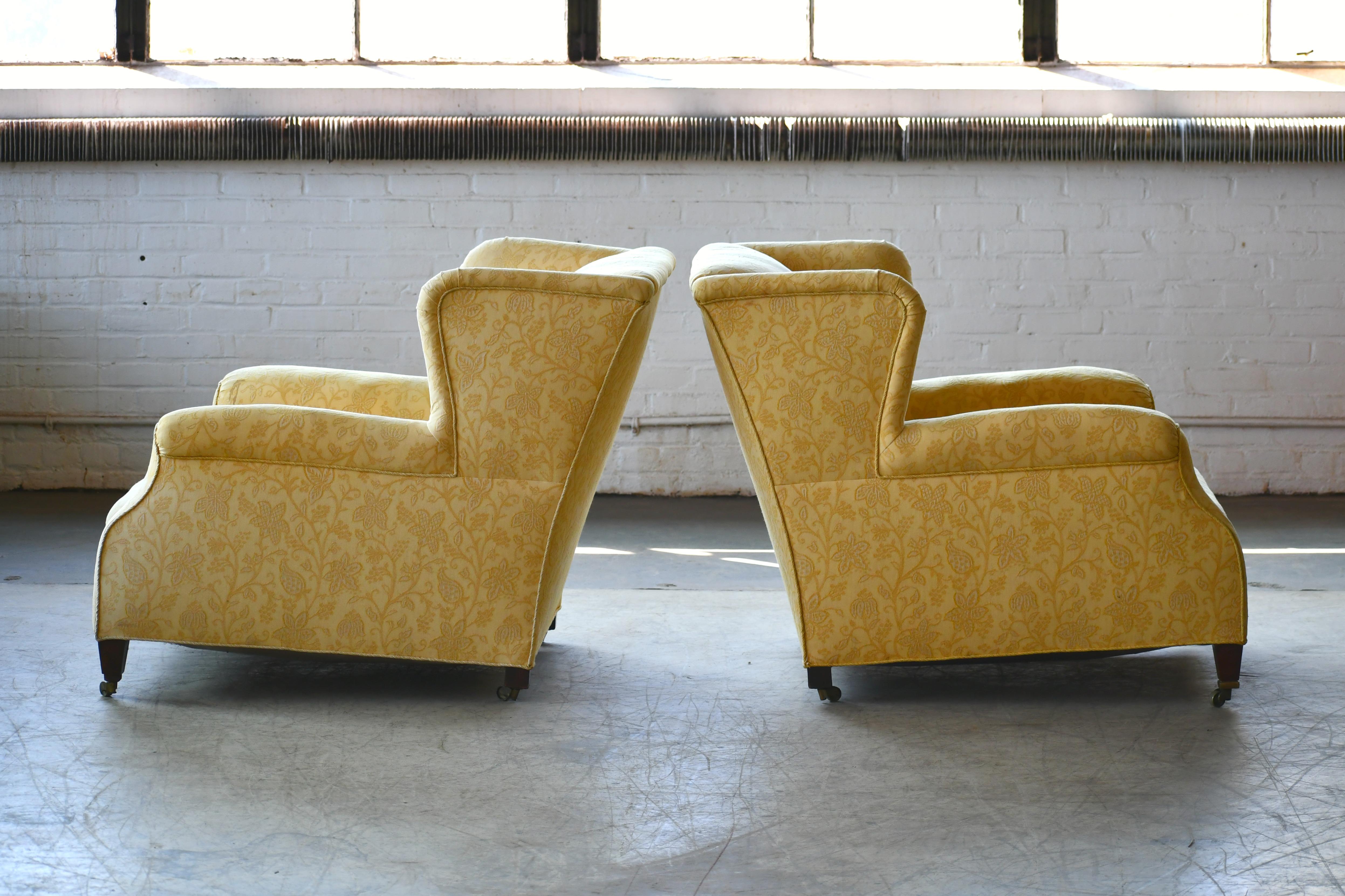 Pair of Large English-Style Over-Sized Club Chairs, Denmark, 20th Century 2
