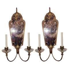 Pareja de grandes candelabros con espejo grabado