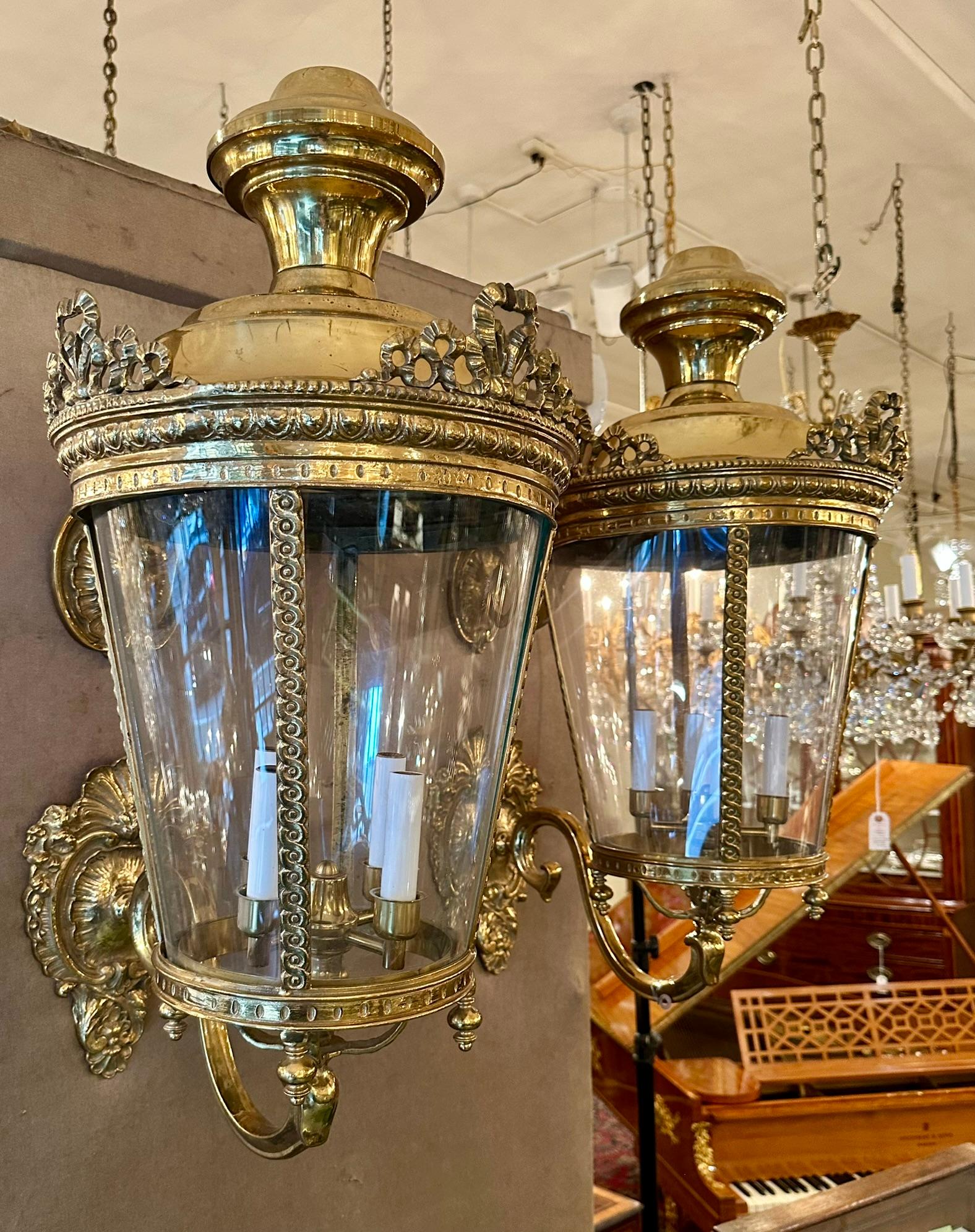Pair of Large European Louis XVI Style Brass Entry Lanterns. For Sale 1