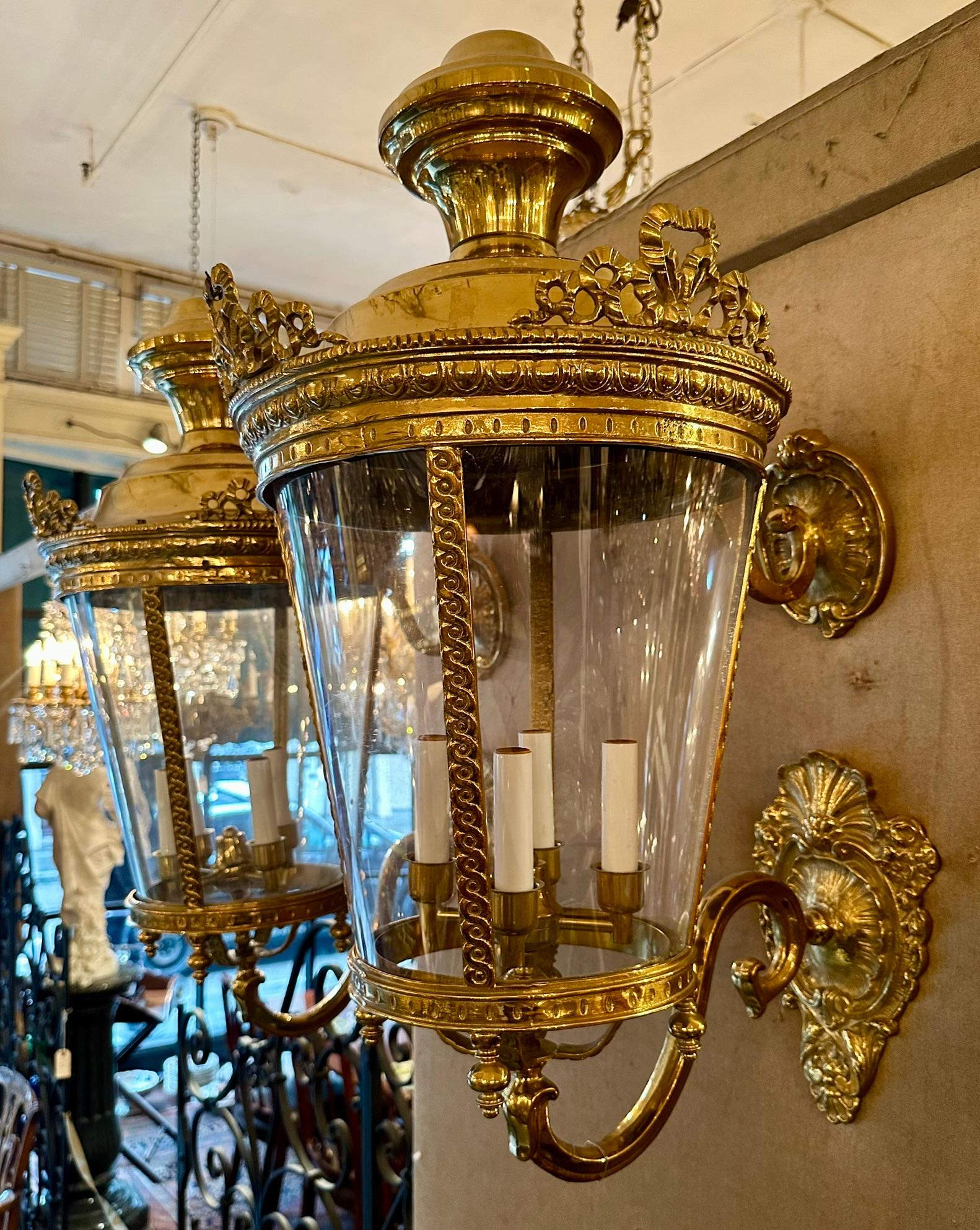 Pair of Large European Louis XVI Style Brass Entry Lanterns. For Sale 2