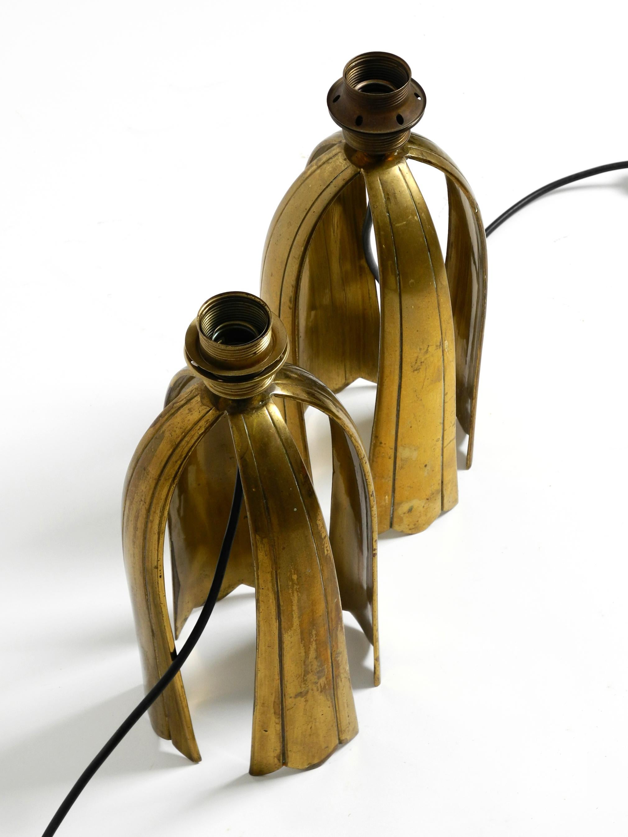 Pair of large extraordinary heavy Mid Century brass table lamps For Sale 7