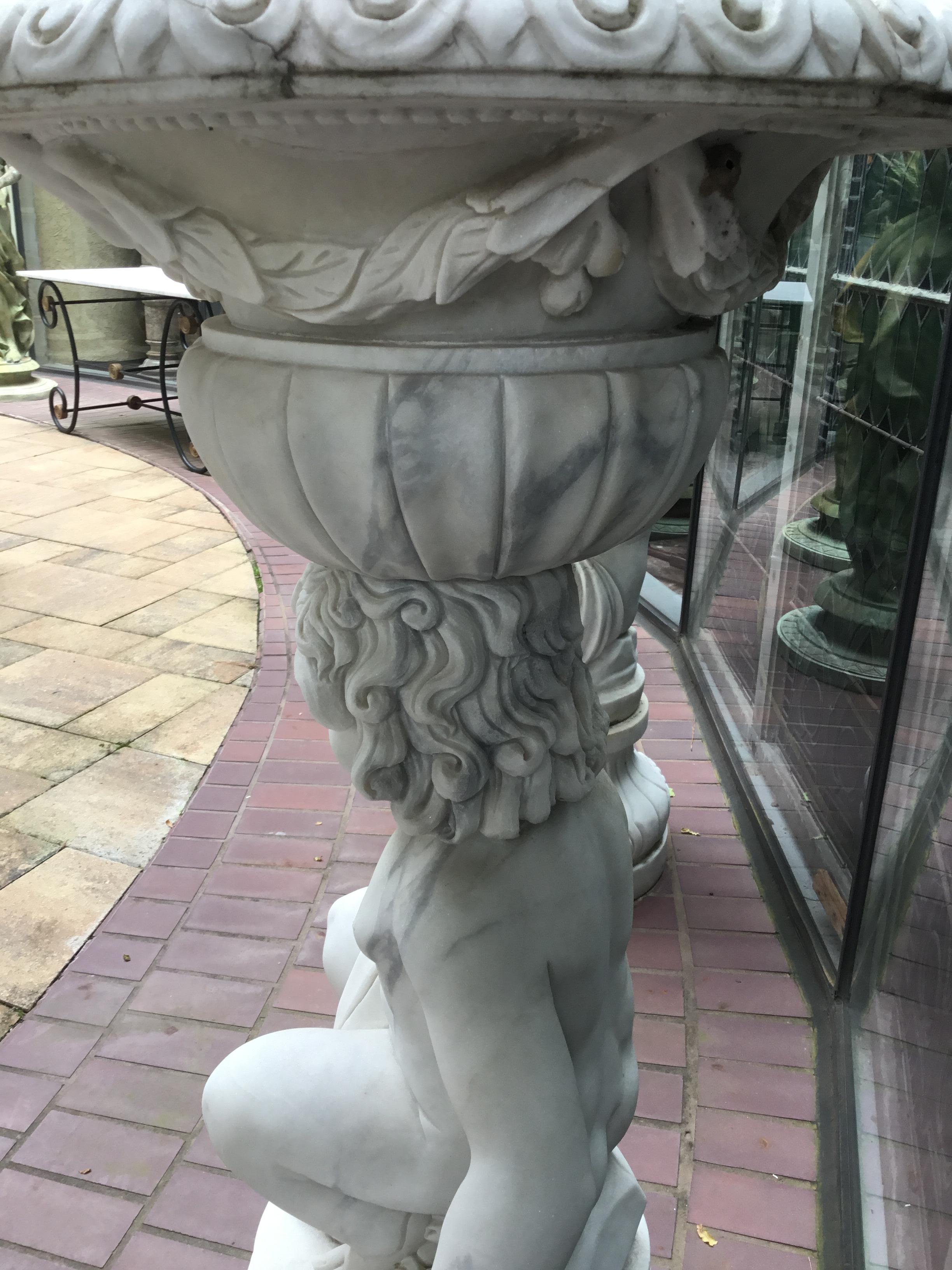 Pair of Large Figural White Marble Planters In Good Condition In Houston, TX