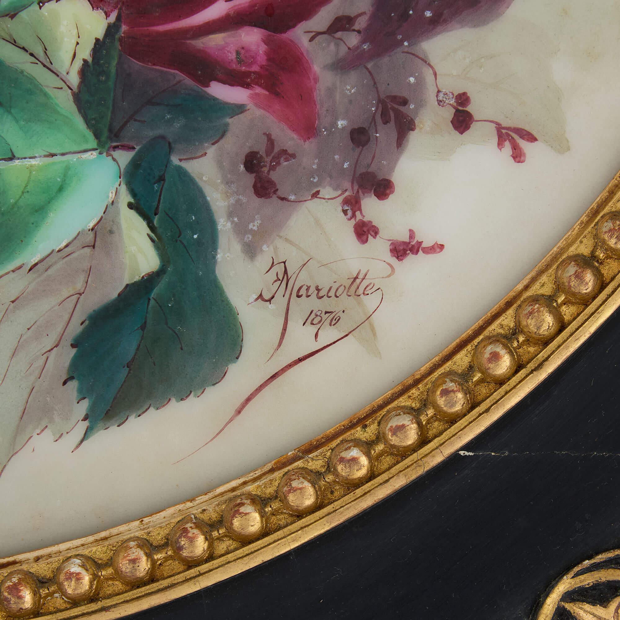 Paire de grandes plaques en porcelaine à fleurs de Mariotte, 1876-1877 Bon état - En vente à London, GB