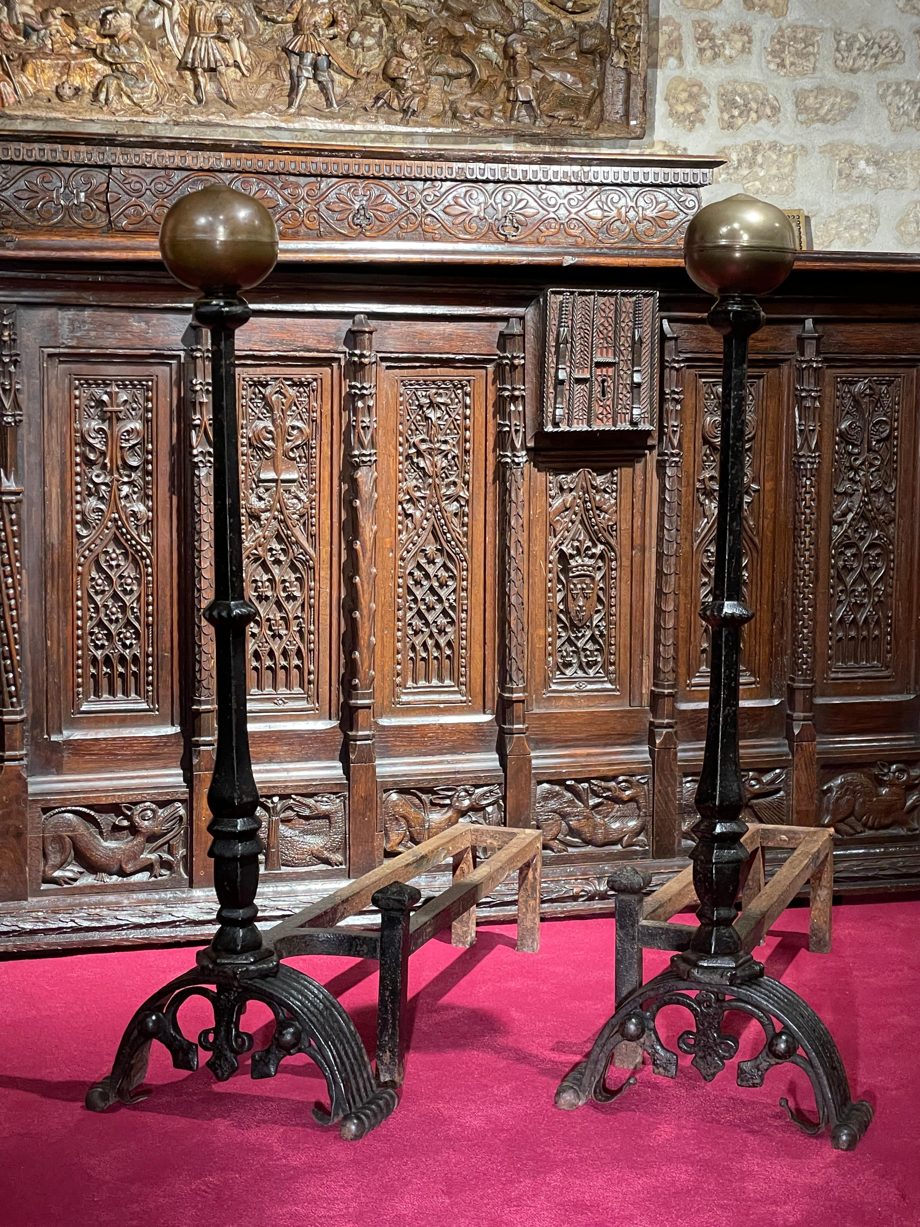 PAIR OF LARGE FLORENTINE WROUGHT IRON ANDIRONS FROM THE GOTHIC PERIOD


ORIGIN: ITALY, FLORENCE
PERIOD: GOTHIC PERIOD, 15th CENTURY

Height:  95 cm
Length: 74 cm
Depth: 31,5 cm

Wrought iron and gilded bronze


This is a rare pair of andirons with