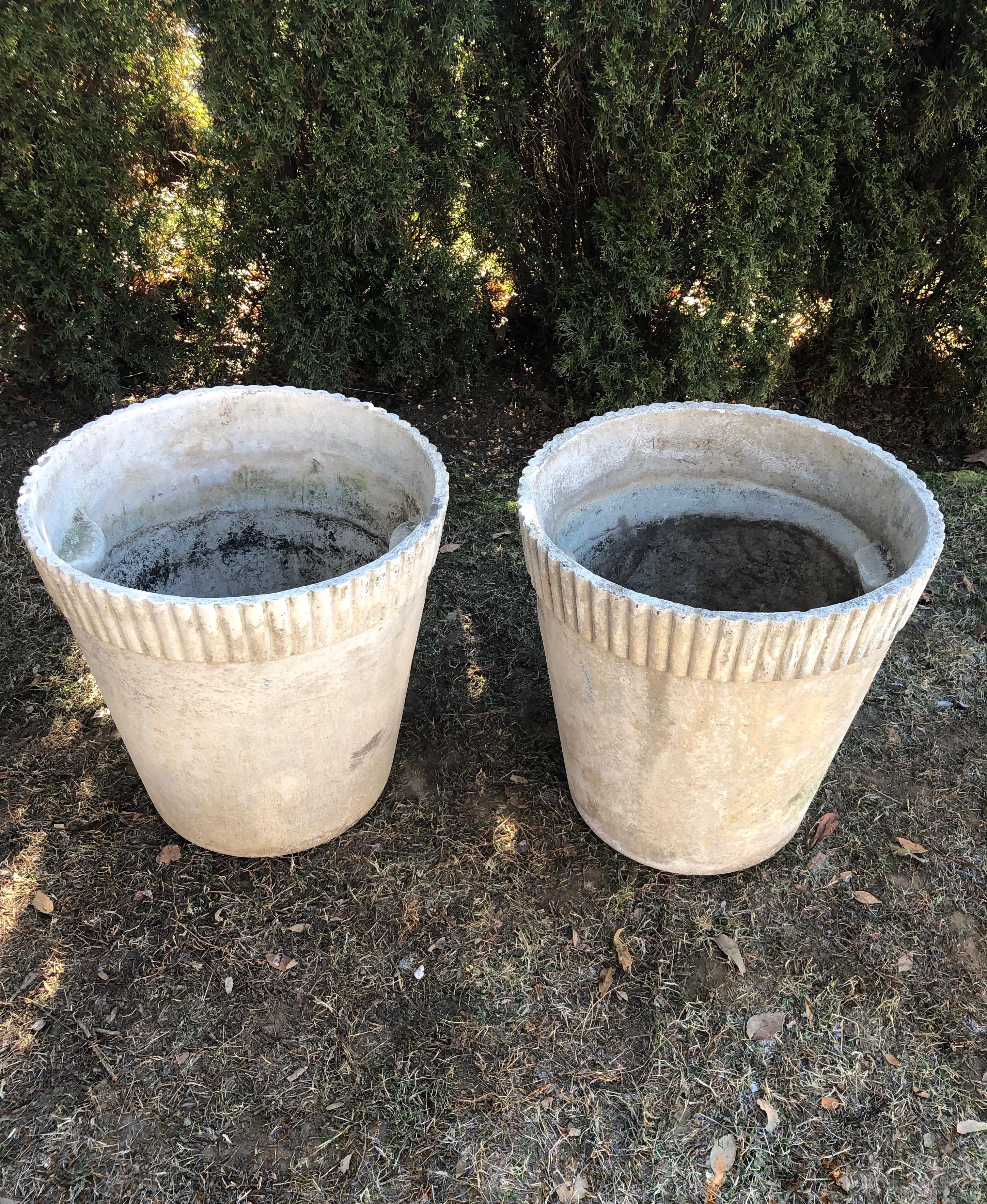 Mid-Century Modern Pair of Large Flower Pot Form Planters Designed by Willy Guhl, Dated 1960