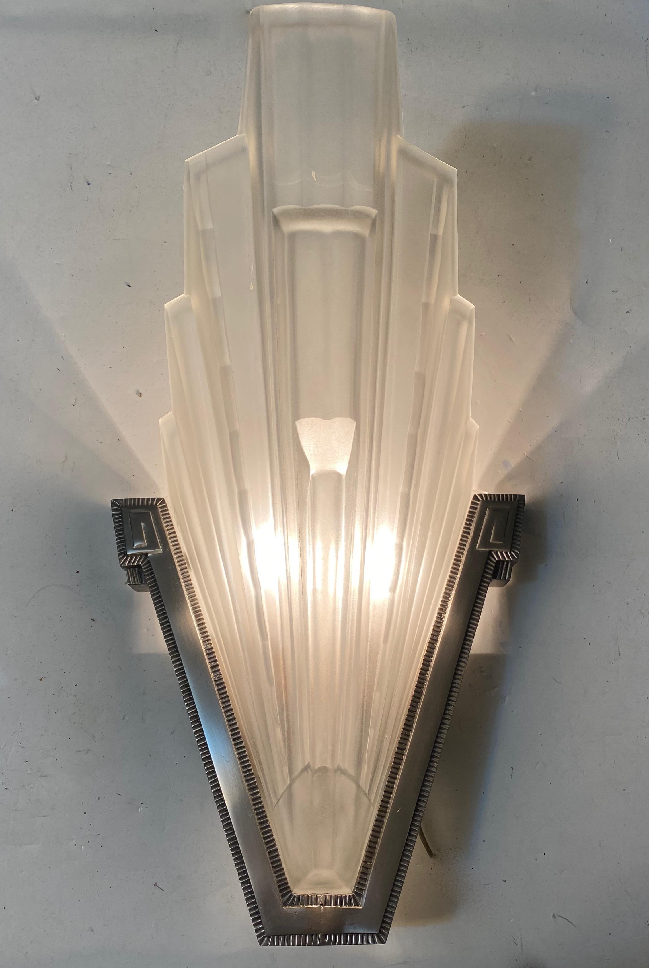 Pair of Large French Art Deco Skyscraper Sconces by Sabino For Sale 2