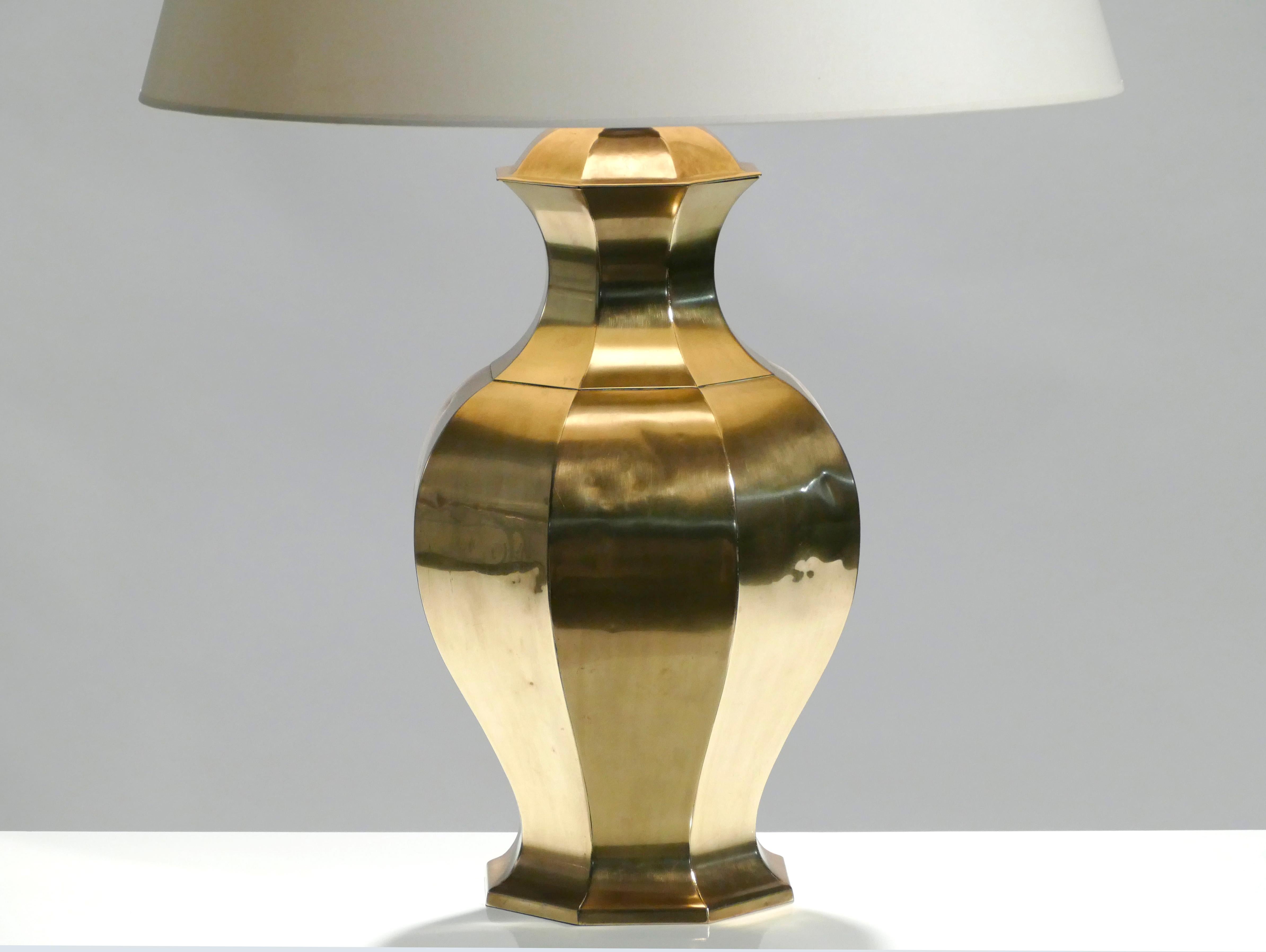 Pair of Large French Brass Table Lamps, 1970s In Good Condition In Paris, IDF