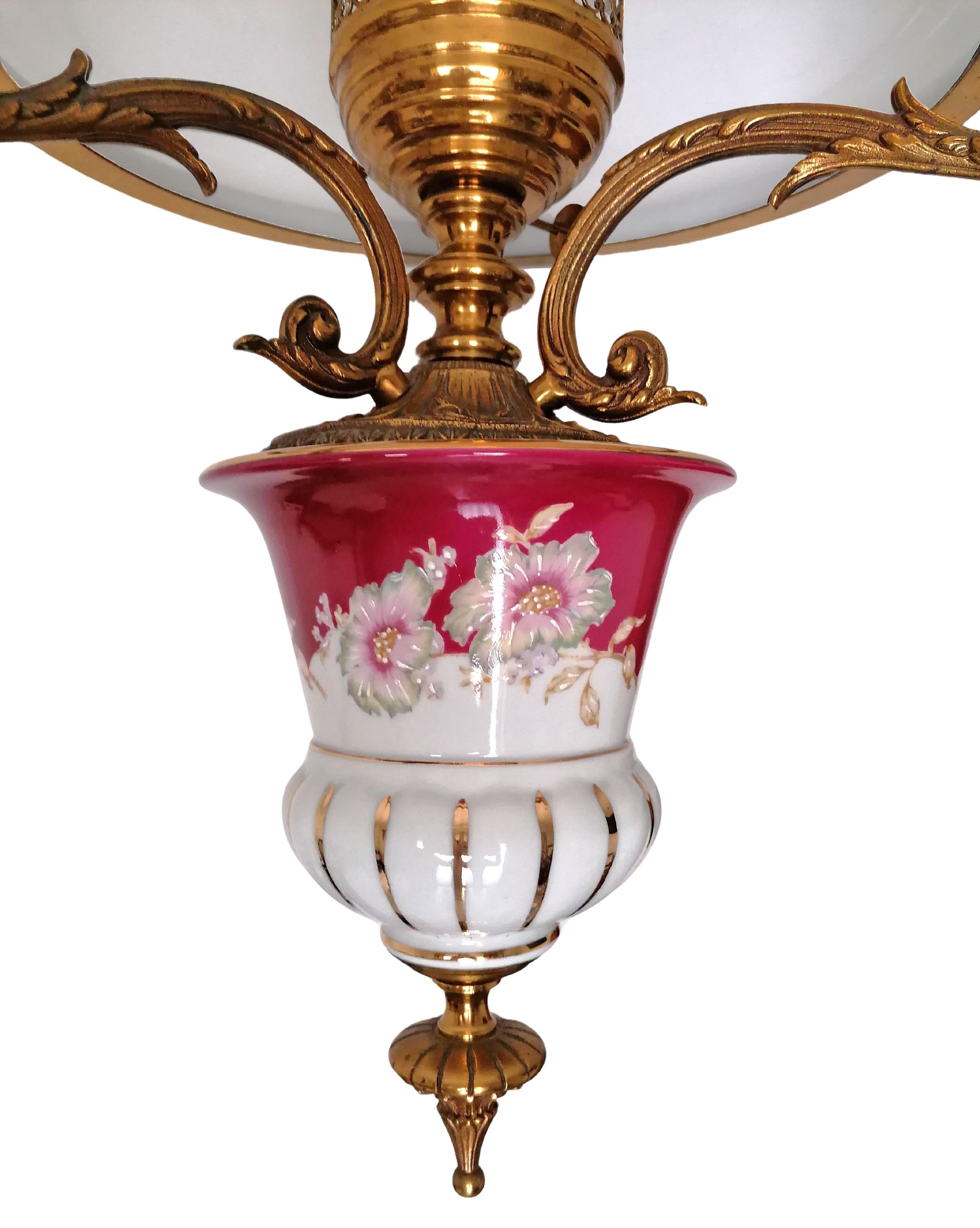 Pair of Large French Chandelier Oil Lamp in Red Pink Porcelain and Gilt Bronze For Sale 1