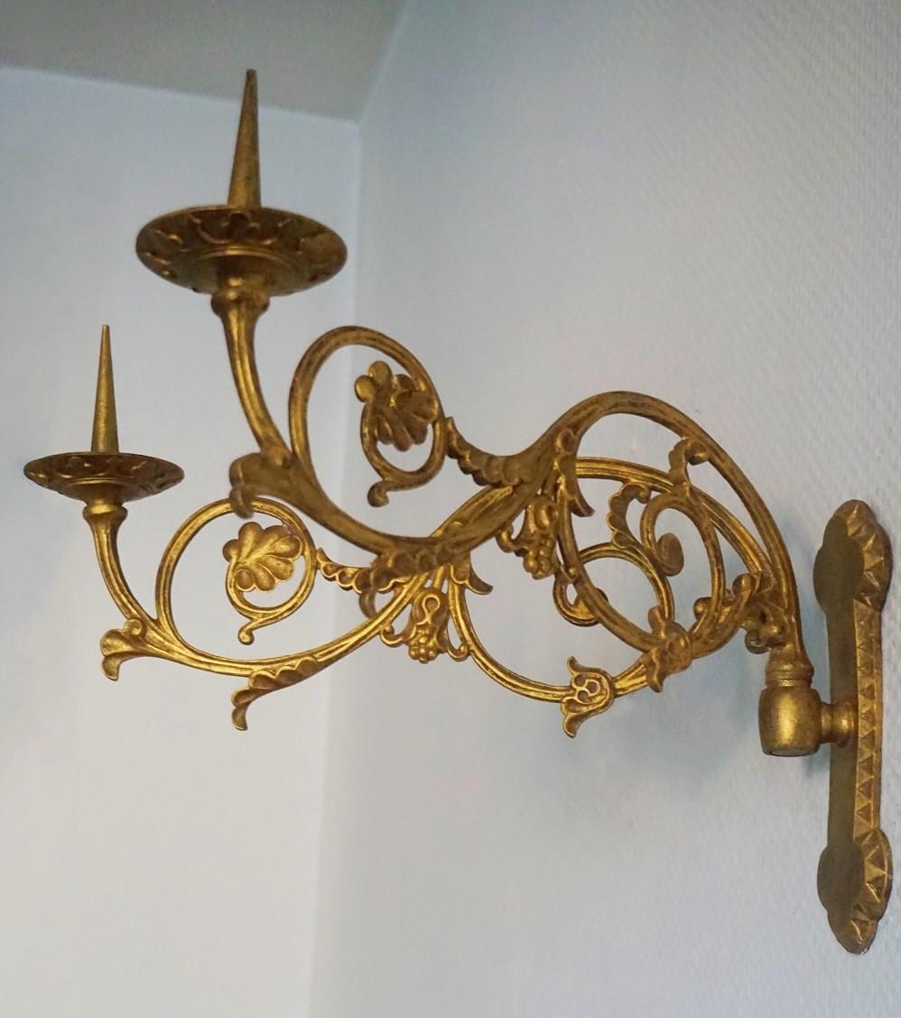 Pair of Large French Gilt Bronze Church Two-Arm Candle Sconces, Mid-19th Century In Good Condition For Sale In Frankfurt am Main, DE