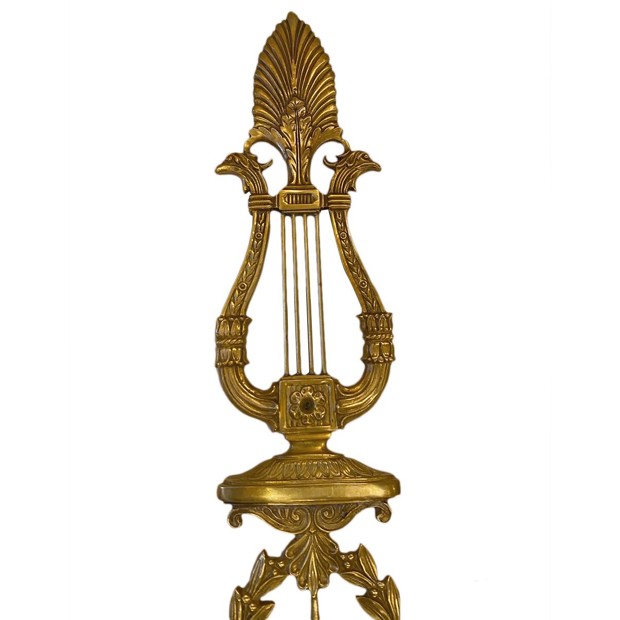 Pair of Large French Gilt Bronze Sconces In Good Condition For Sale In New York, NY