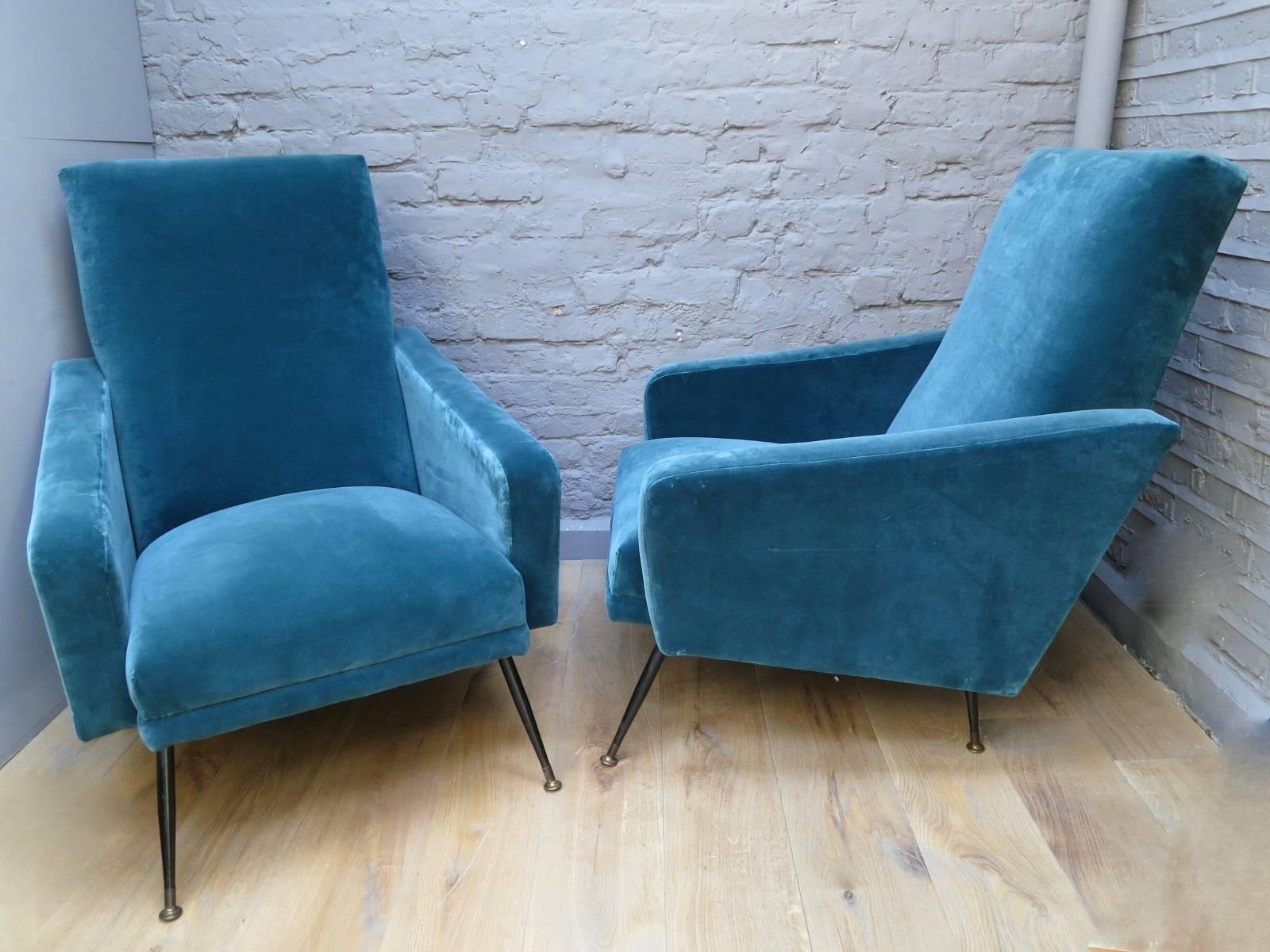 Pair of Large French Midcentury Armchairs In Excellent Condition In London, GB
