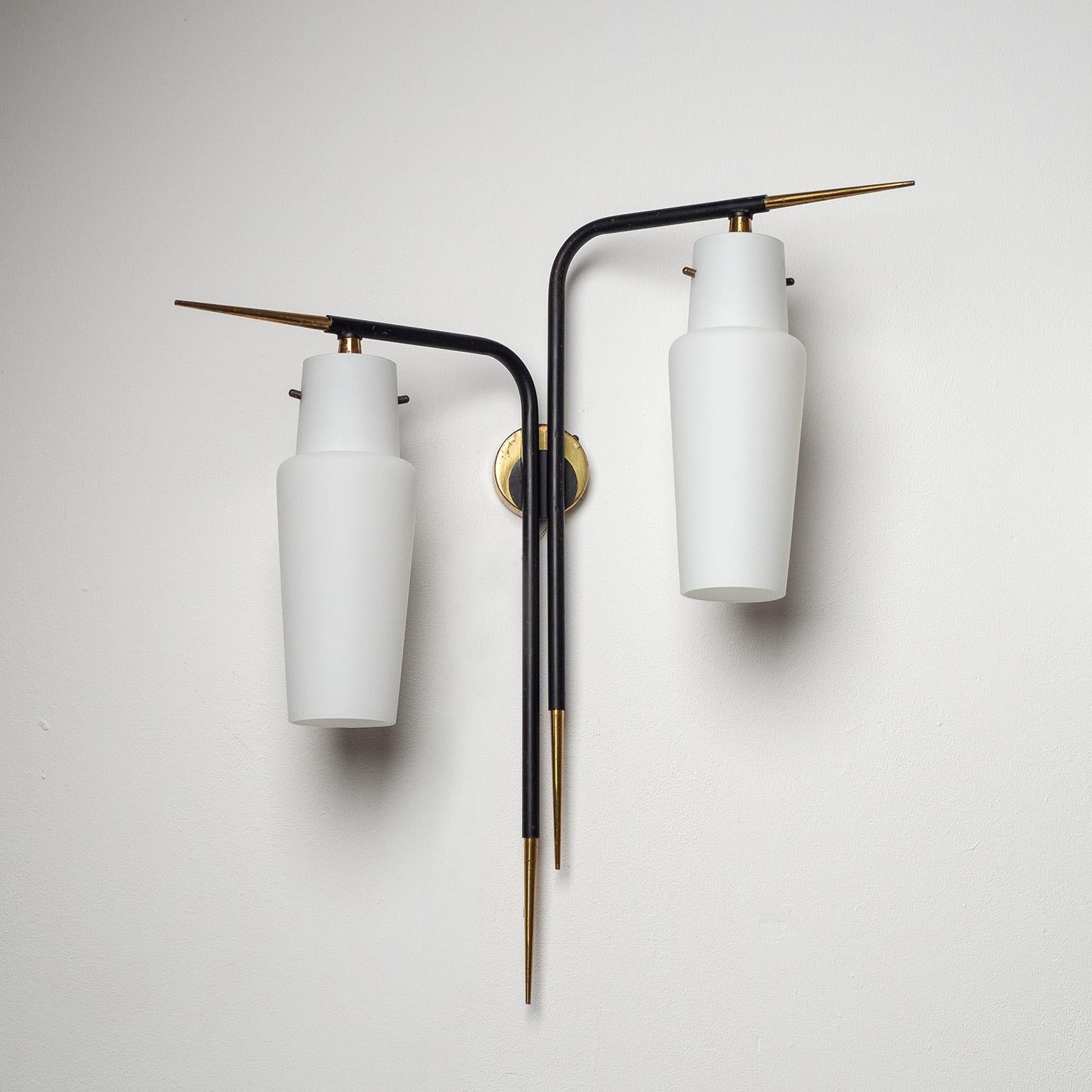 Mid-20th Century Pair of Large French Modernist Wall Lights, 1950s