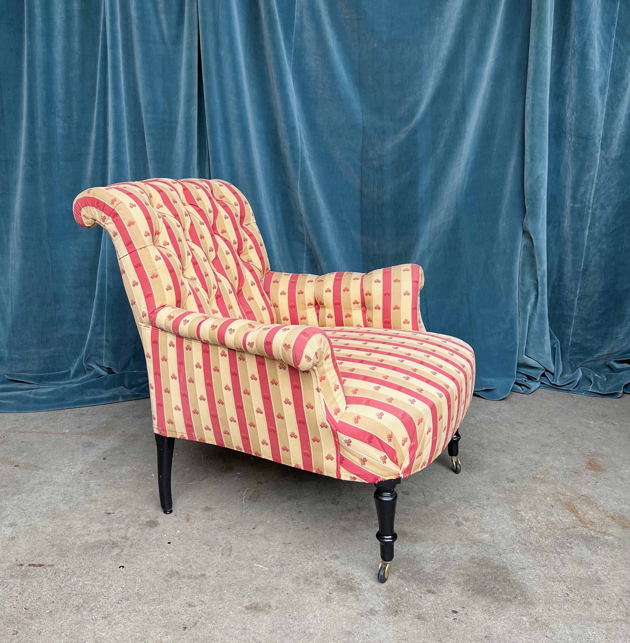 Pair of Large French Napoleon III  Armchairs in Striped Fabric  For Sale 1