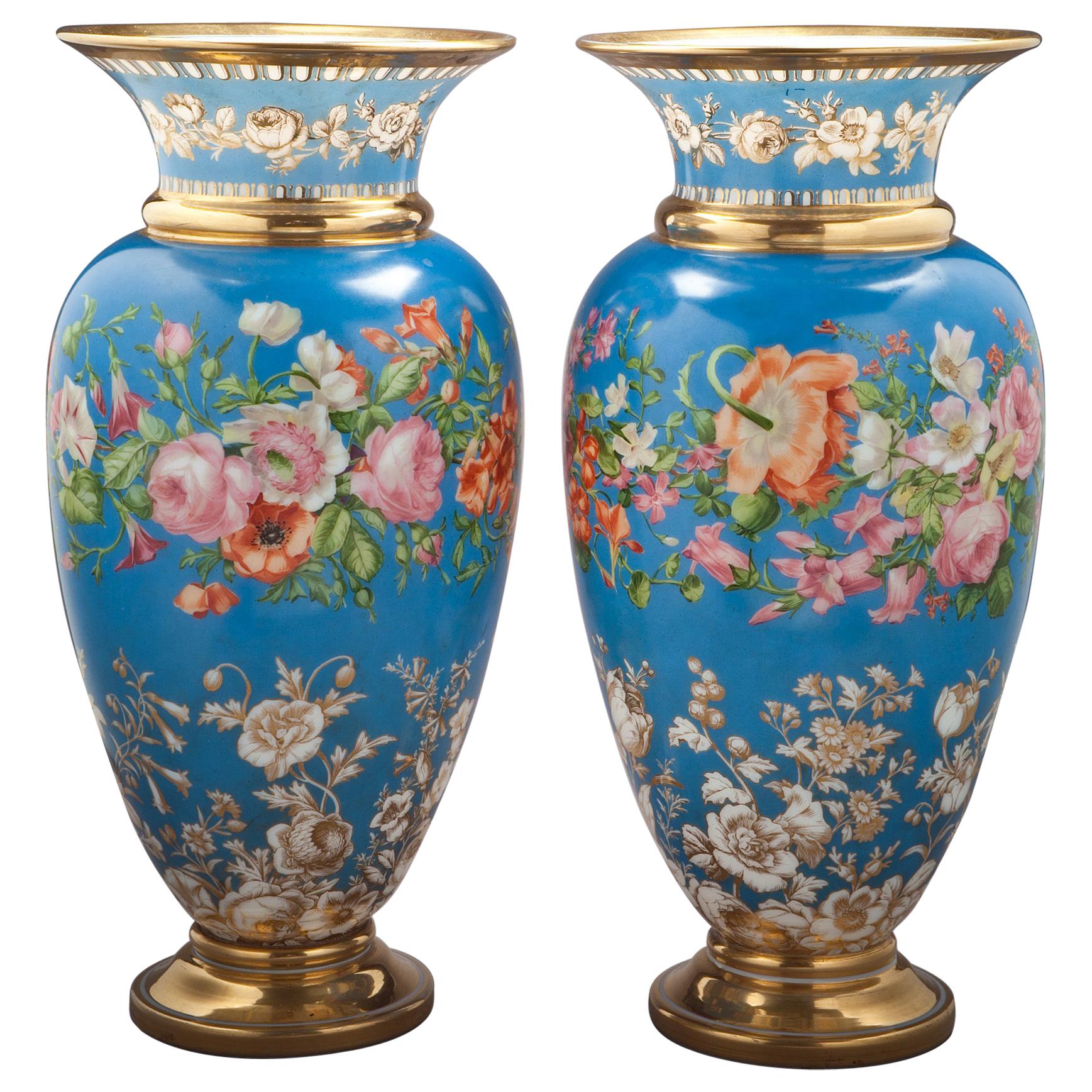 Coppia di grandi vasi French Opaline, 1830 circa