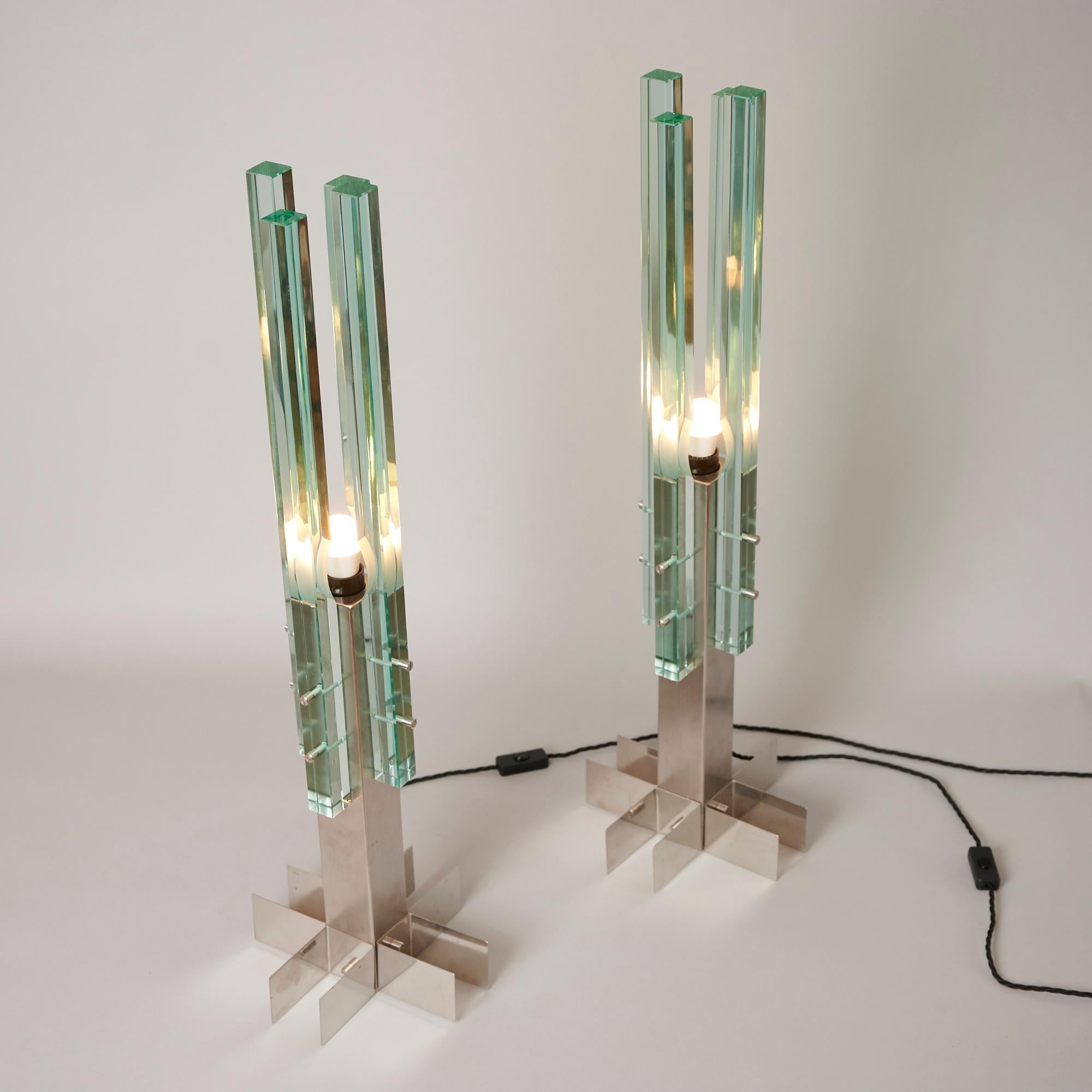 Modern Pair of Large Minimalist Gallotti and Radice Table Lights, Italy c1965 For Sale