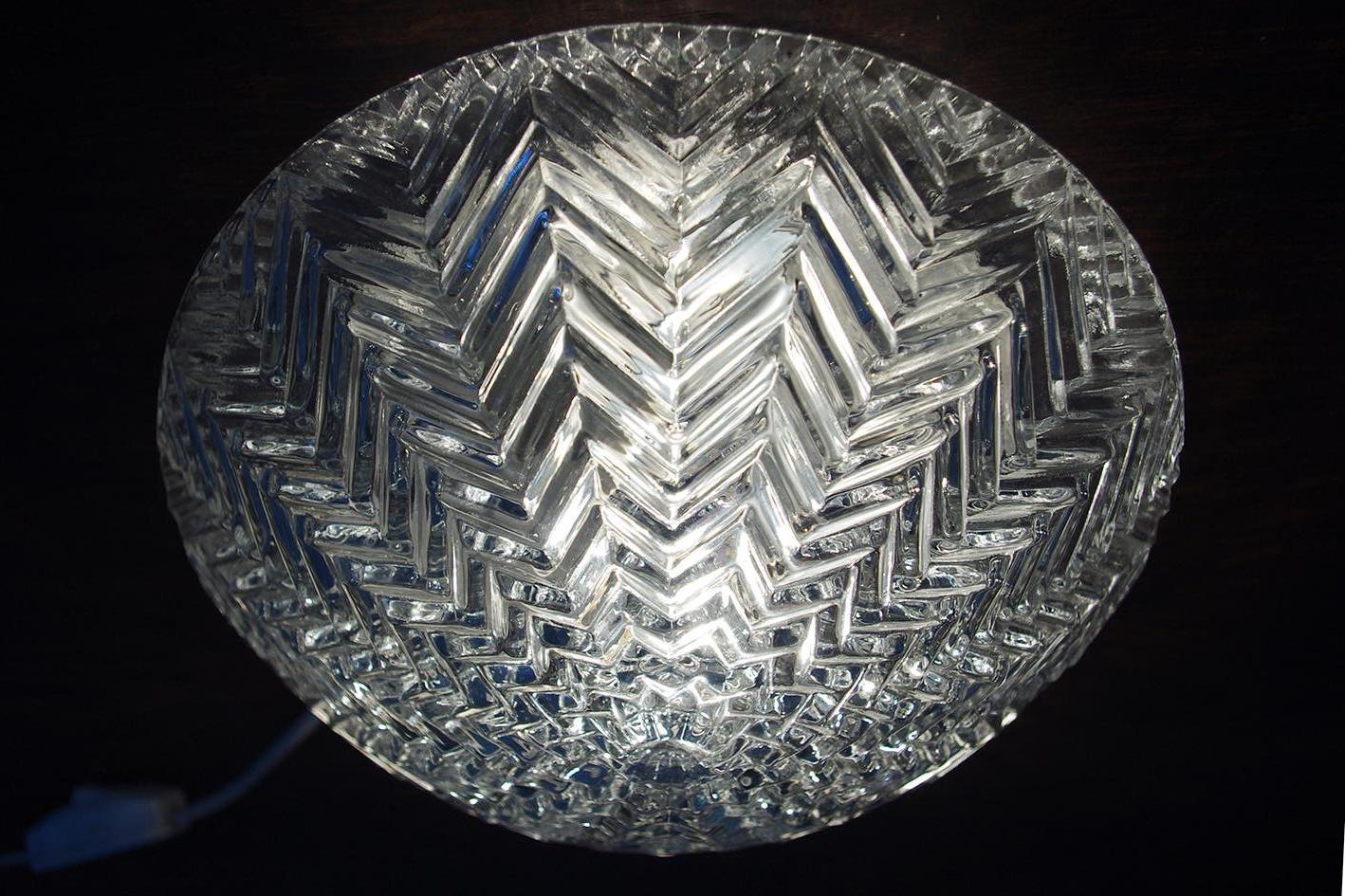 Mid-Century Modern Pair of Large Geometric Zigzag Glass Ceiling or Wall Lights Flush Mounts, 1960s For Sale