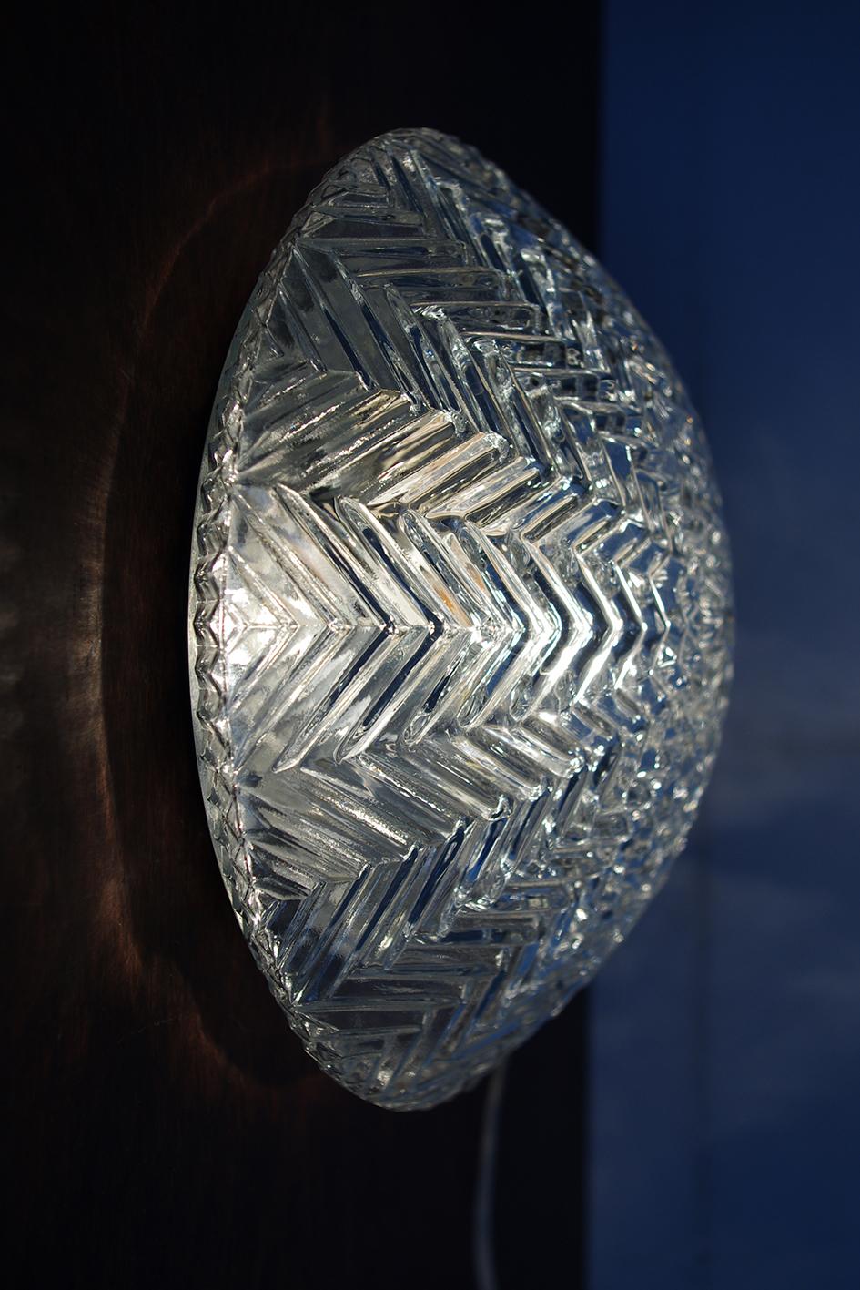 Mid-20th Century Pair of Large Geometric Zigzag Glass Ceiling or Wall Lights Flush Mounts, 1960s For Sale