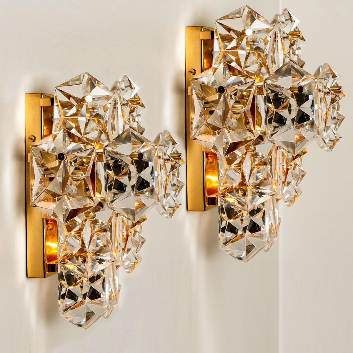 Murano Glass Pair of Large Gilt Brass Faceted Crystal Sconces Wall Lights Kinkeldey, 1970s