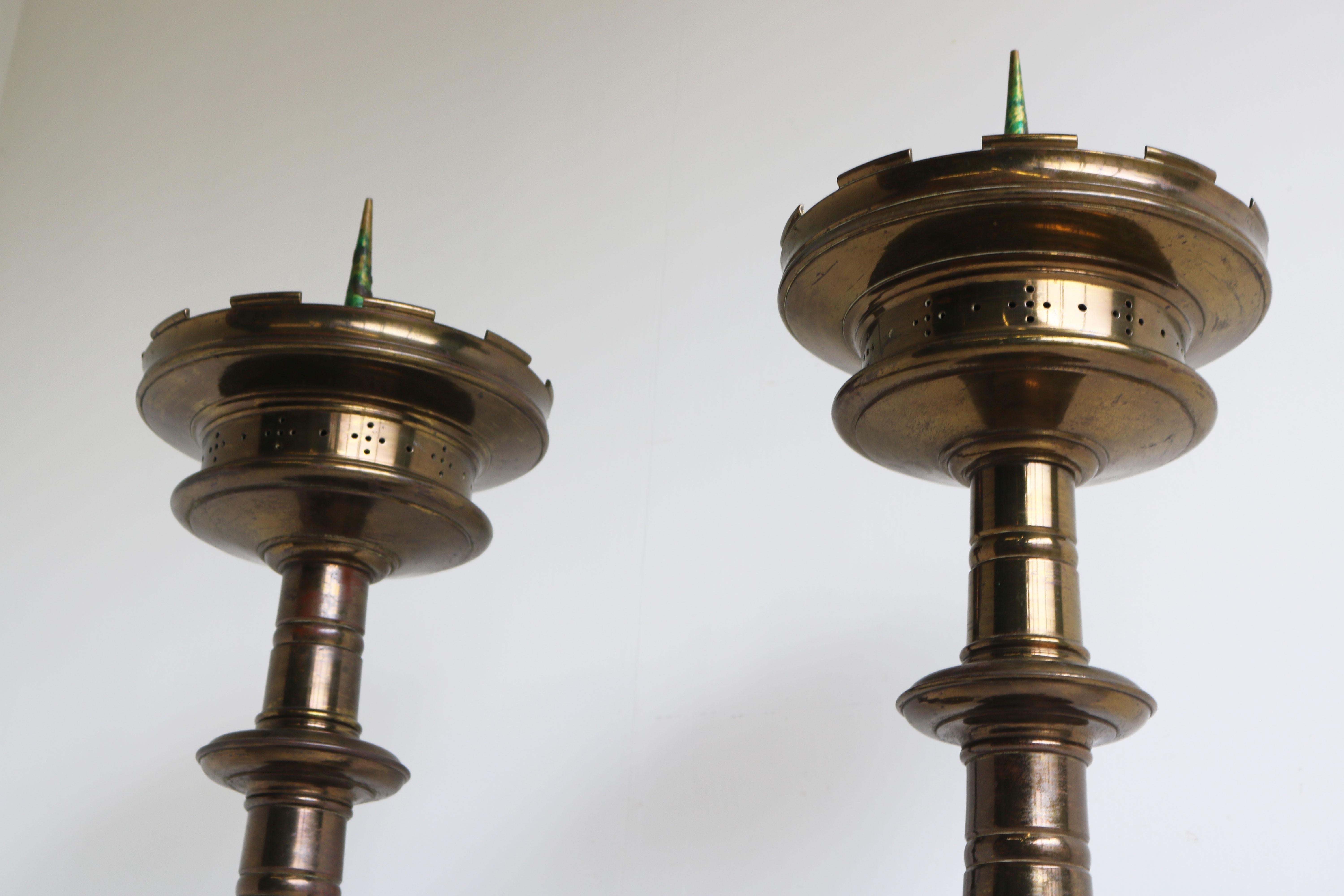 19th Century Pair of Large Gilt Bronze Gothic Revival Church Candlesticks Candleholders Lions For Sale