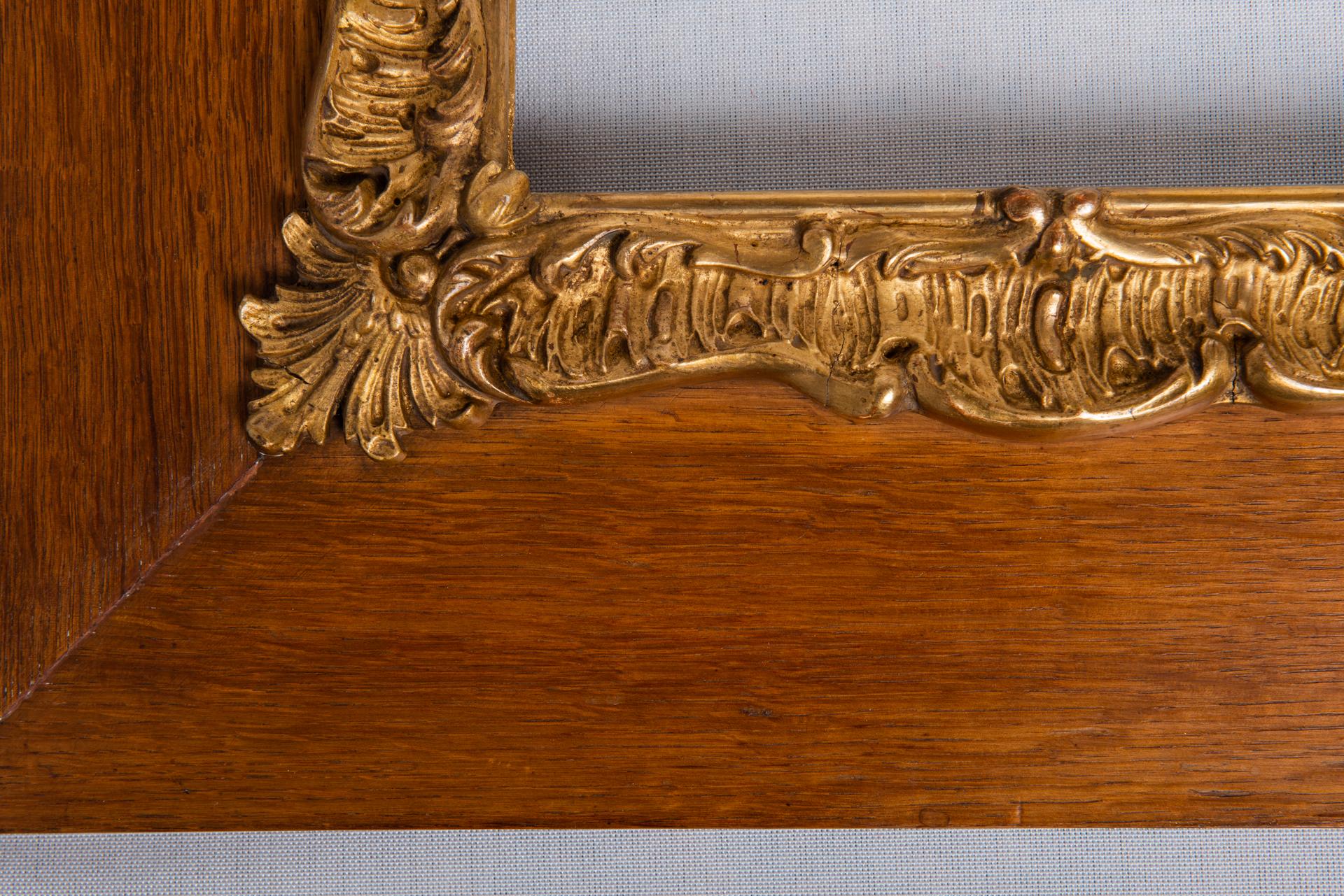 Hand-Crafted Pair of Large Gilt Wood Frames For Sale