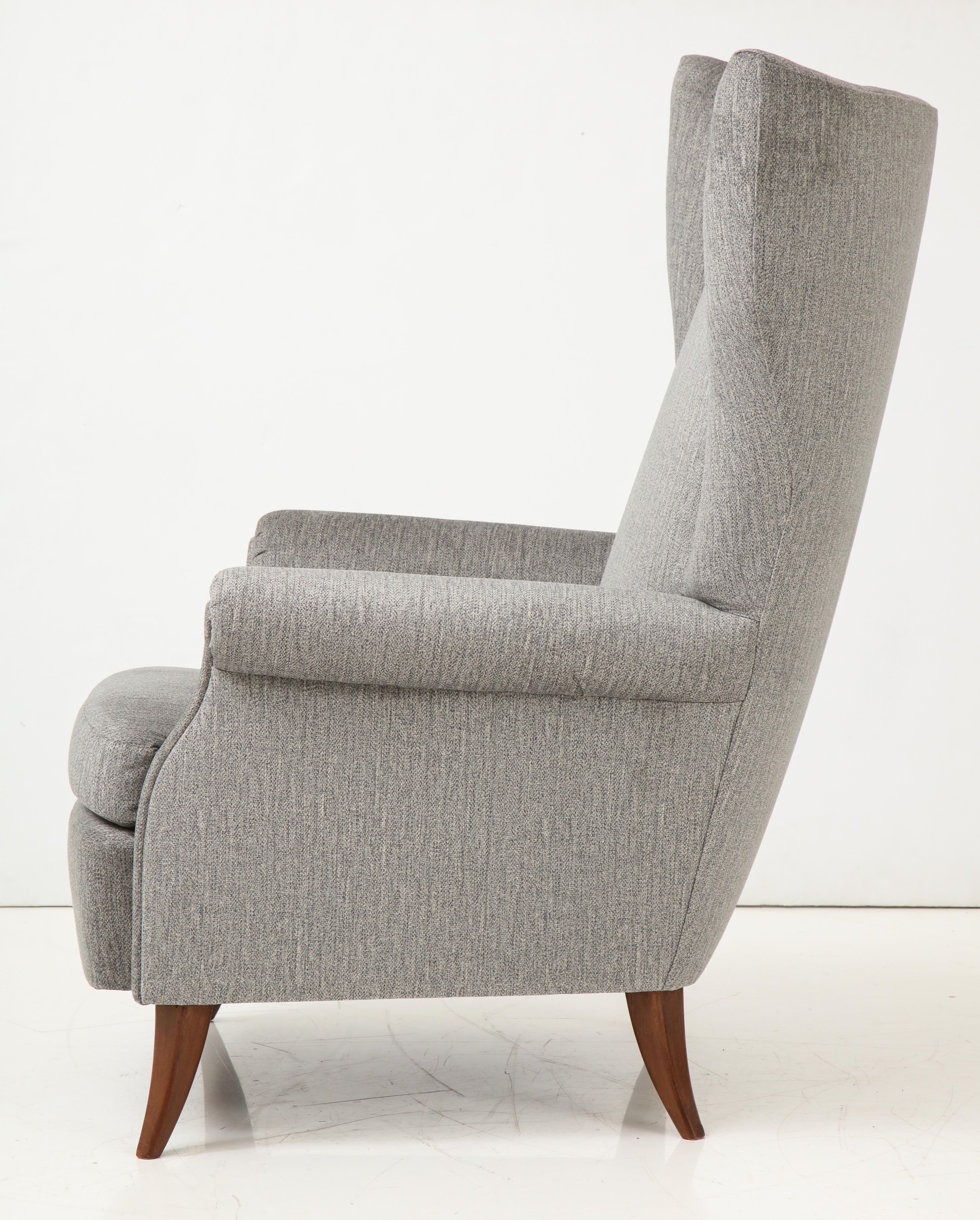 Pair of Large Gio Ponti Style Midcentury Gray Italian Lounge Chairs 1