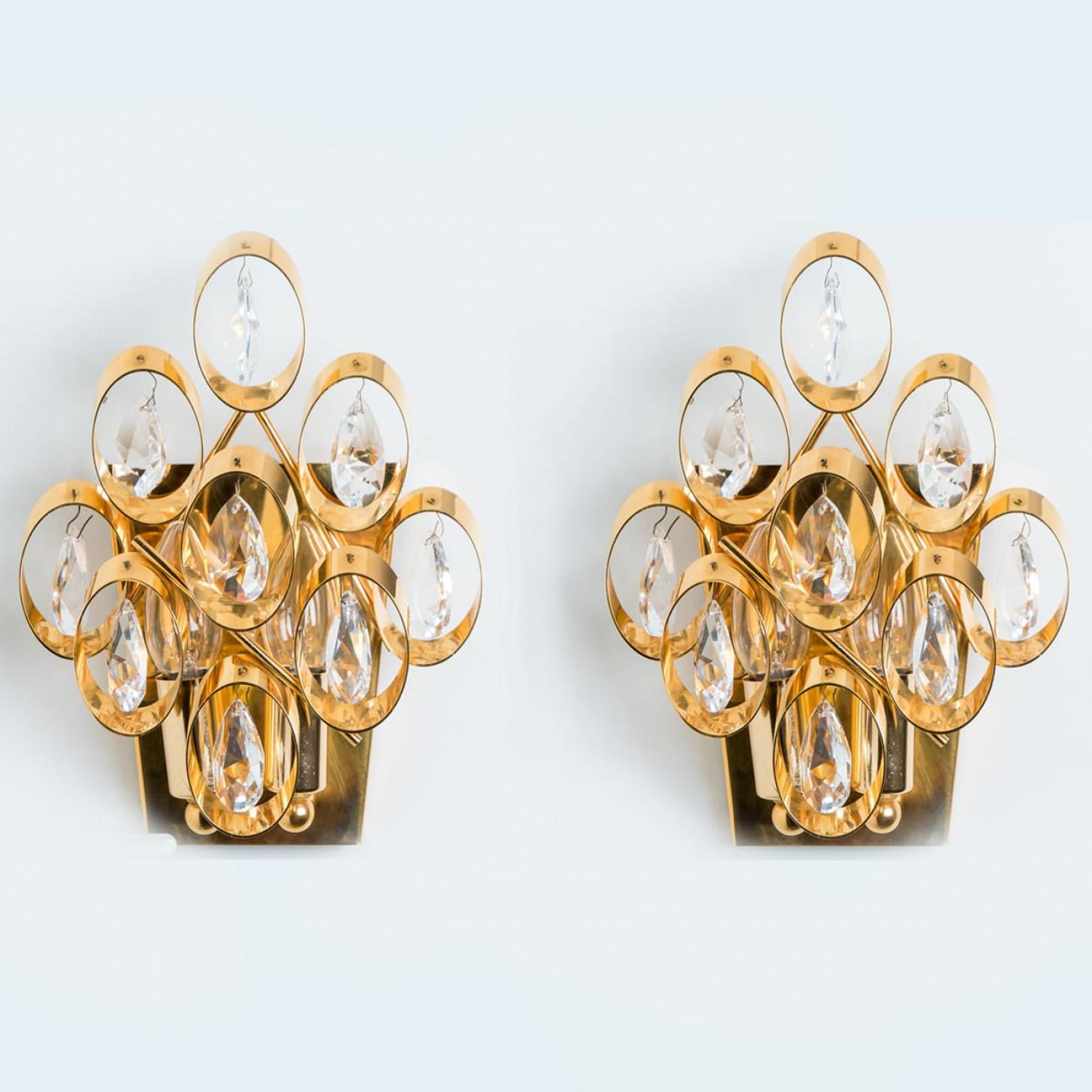 Pareja de apliques grandes de vidrio y latón dorado de Ernst Palme, años 70 Moderno de mediados de siglo en venta