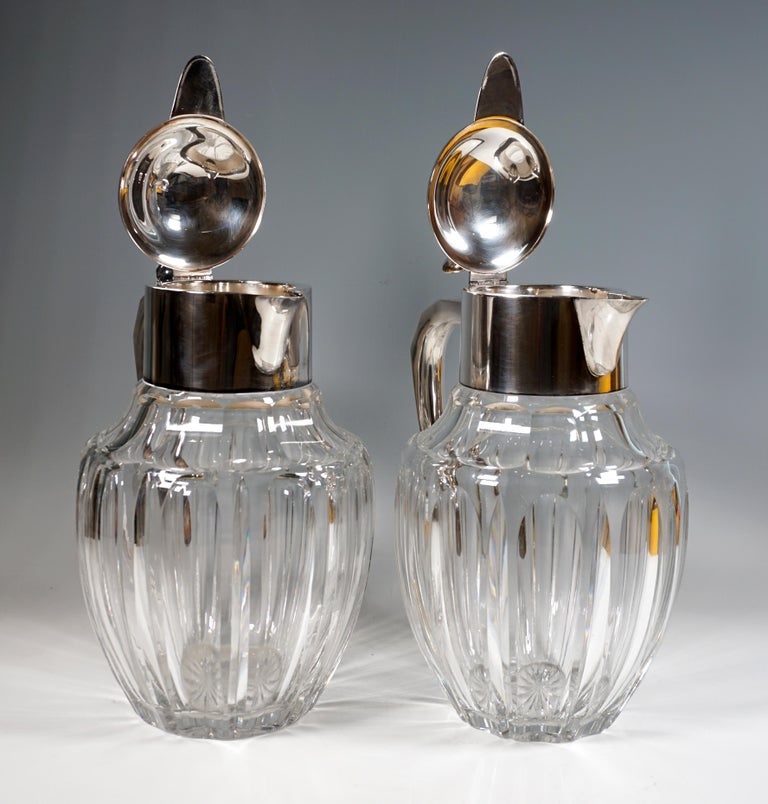 Pair Of Large Glass Carafes With Silver Mounts, Gebrüder Deyhle, Germany c. 1910 In Good Condition For Sale In Vienna, AT
