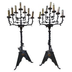 Paire de grands candélabres gothiques, 19ème siècle