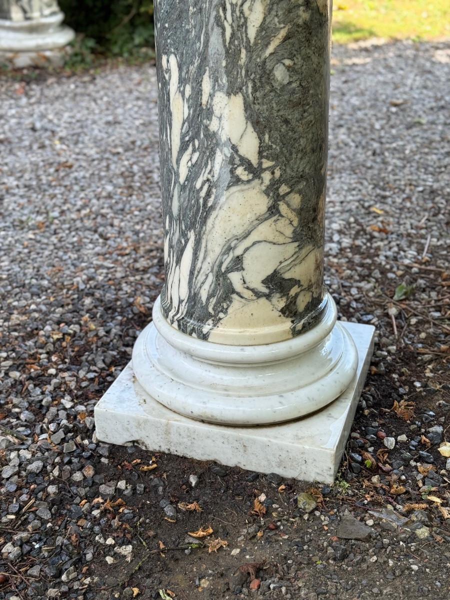 Pair of large green and white cipollino marble columns, 294 cm high, Italy For Sale 5