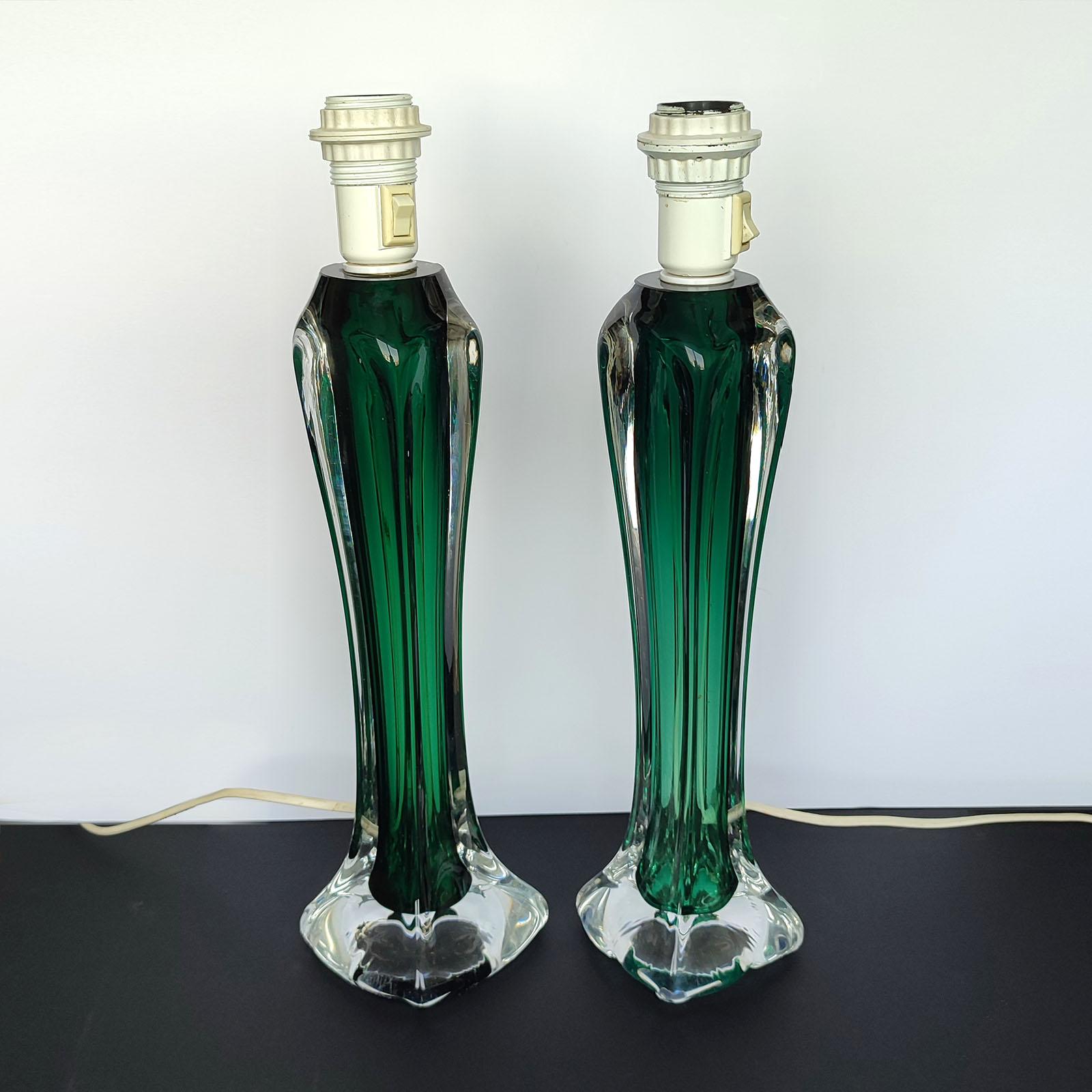 Mid-20th Century Pair of Large Green Crystal Lamps by Flygsfors, Paul Kedelv, 1950s For Sale