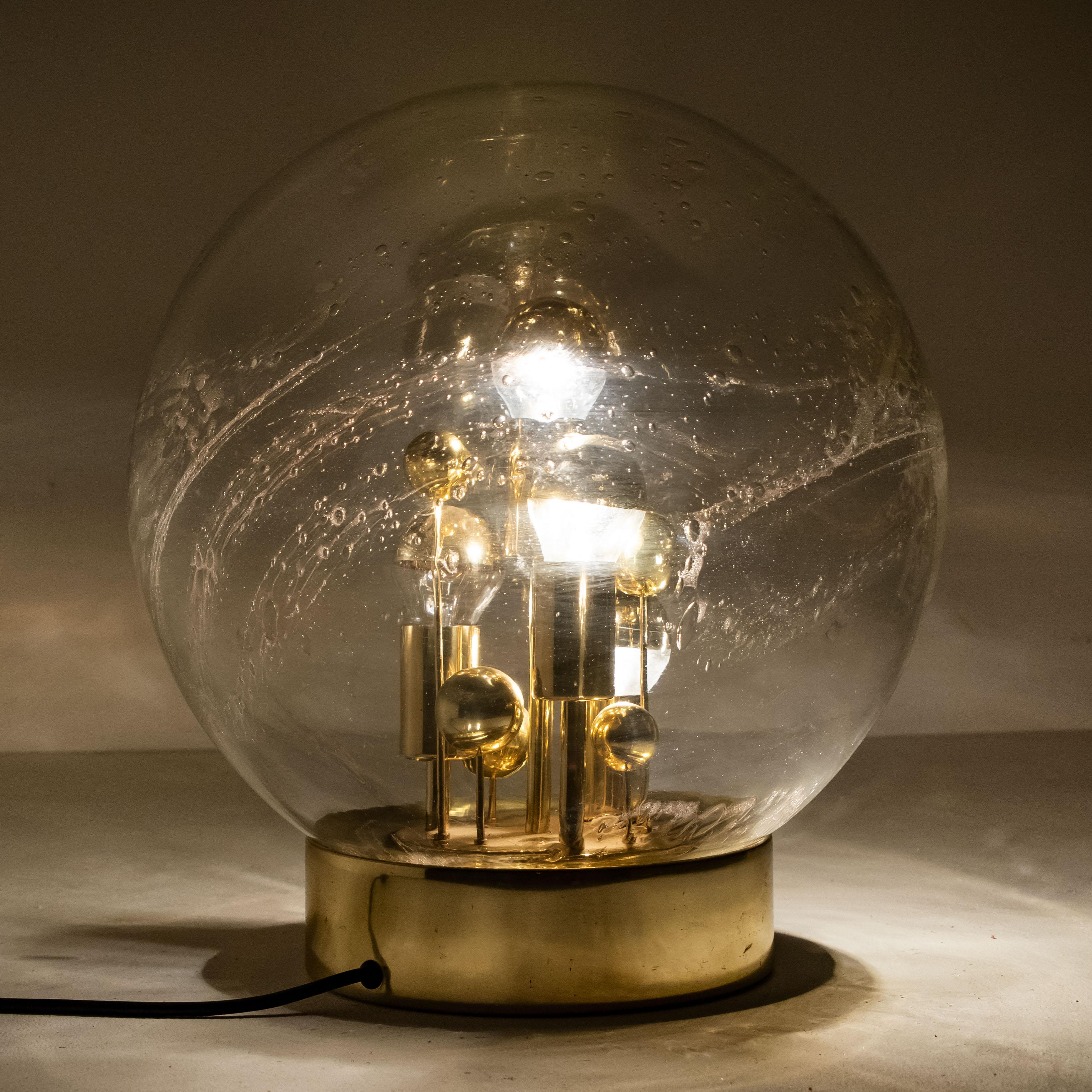 Paire de grandes lampes de bureau Doria en verre bullé soufflé à la main, 1970 en vente 4