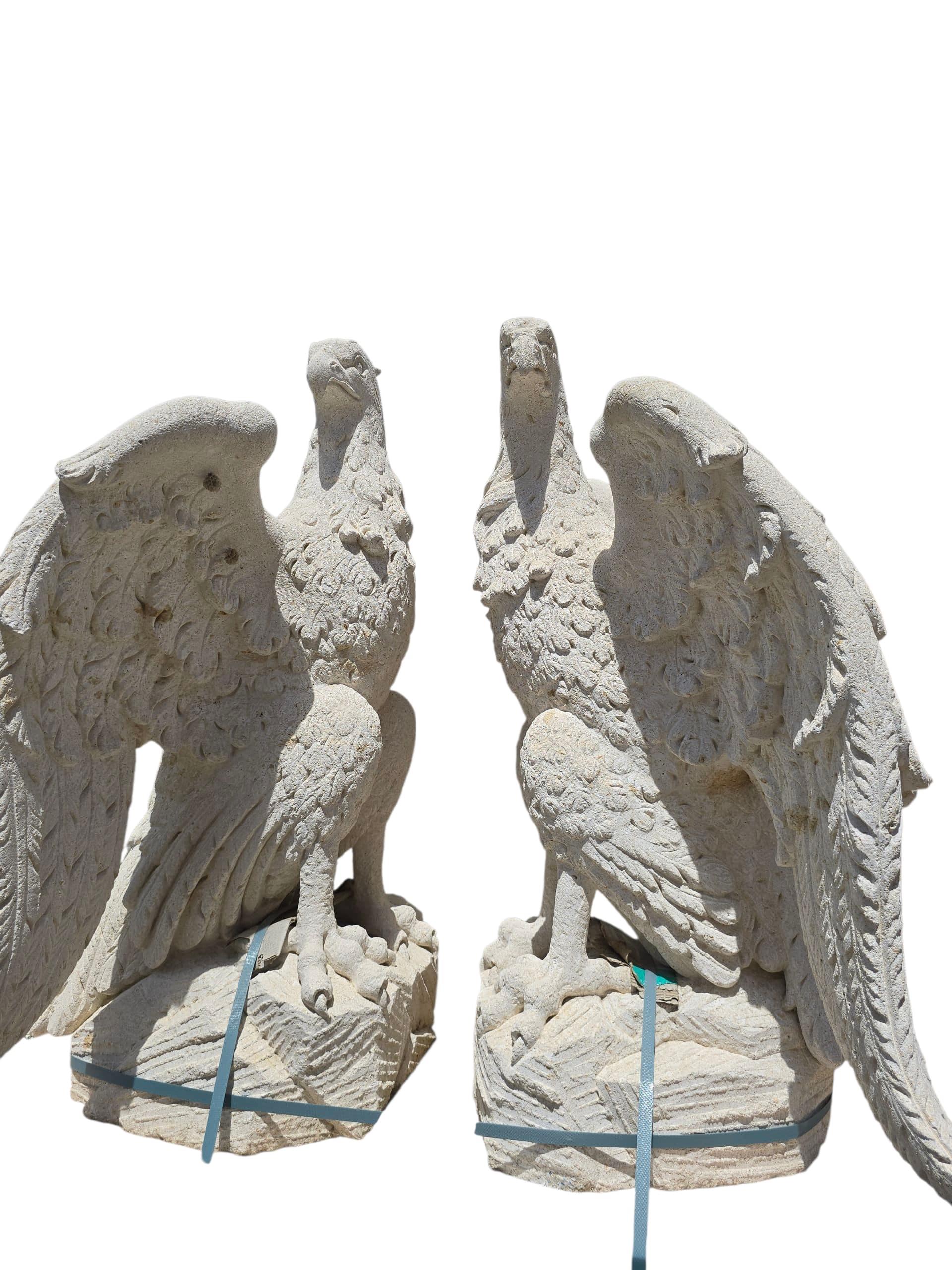 Late 20th Century Pair of Large Hand-Carved Vicenza Stone Eagles, Italy For Sale