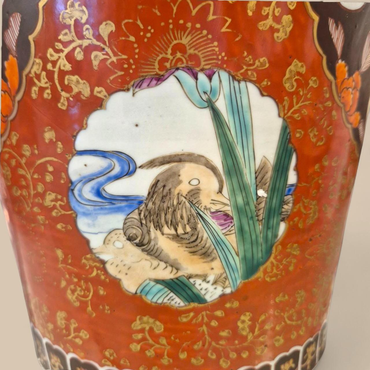 Pair of Large Hand-Painted Enameled Porcelain Vases, Japan, Meiji, 19th Century For Sale 10
