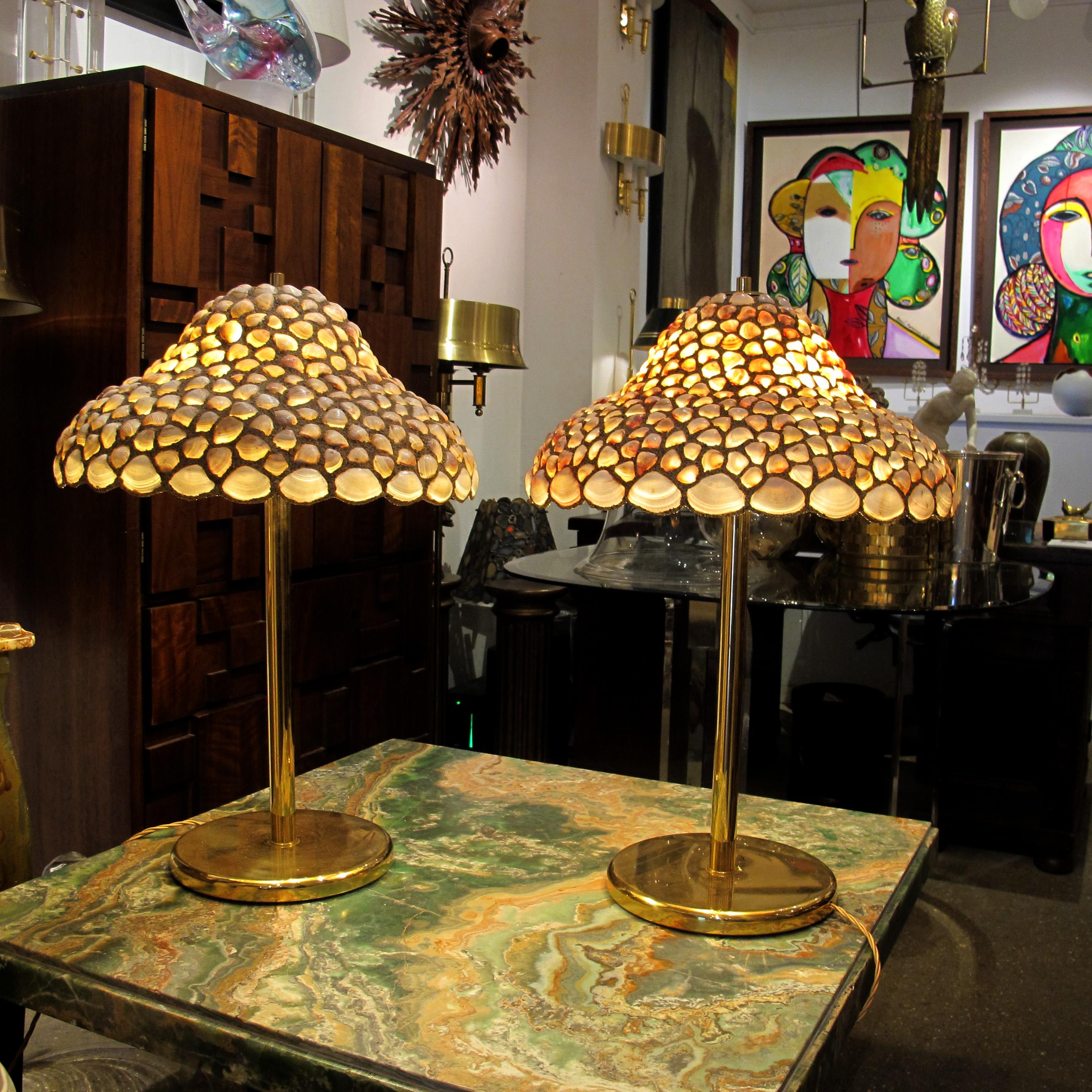 Pair of Large Handcrafted Seashell Table Lamps, 1970s English For Sale 3