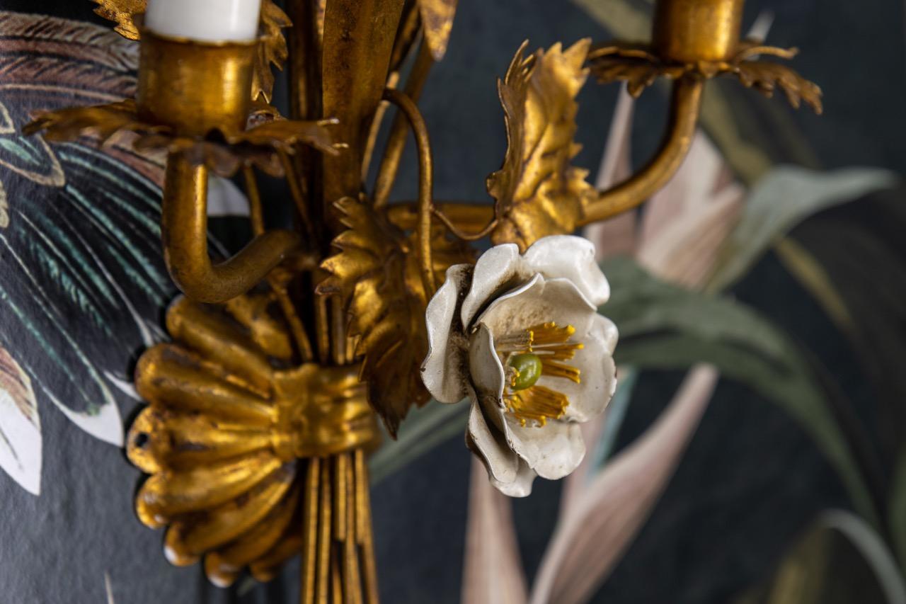 Pair of Large Hollywood Regency Gilt Metal Wheat and White Flower Sconces, 1970s For Sale 3