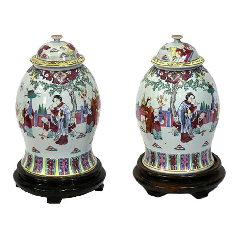 Pair of Large Impressive Chinese Baluster Jars with Covers, circa 1880 For Sale