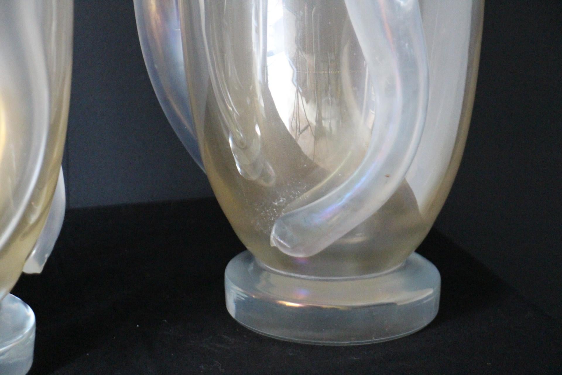 Pair of Large Iridescent Pearly Murano Glass Vases by Costantini For Sale 5