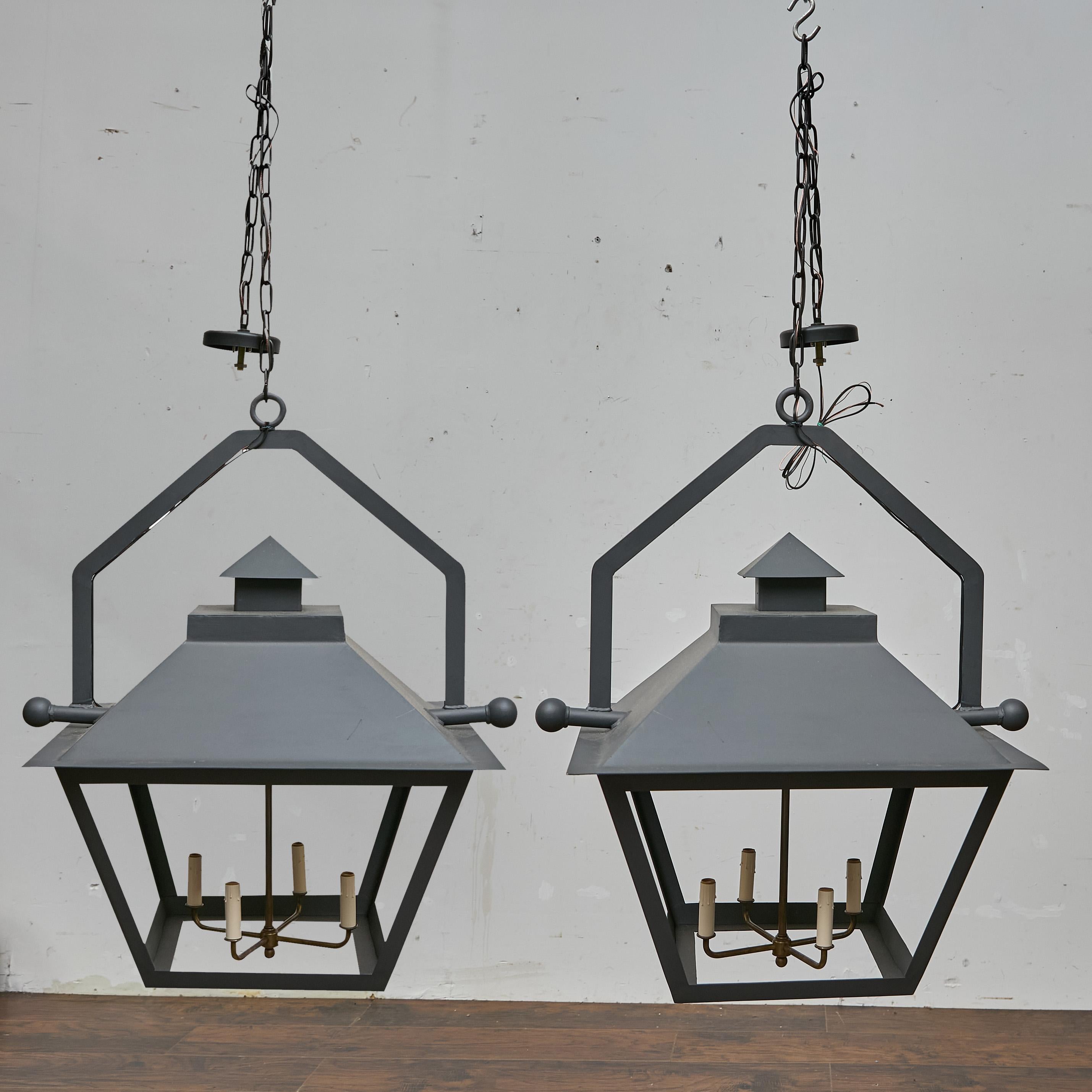 Pair of Large Iron Lanterns with Four Lights and Architectural Design For Sale 15
