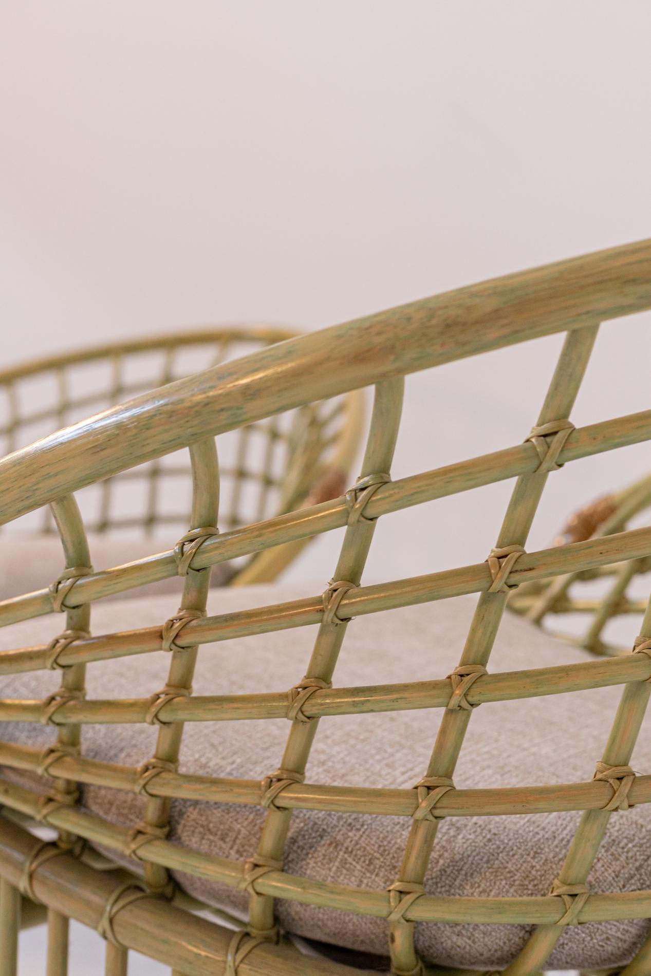 Italian Paire de grands fauteuils italiens en bambou et rotin en vente